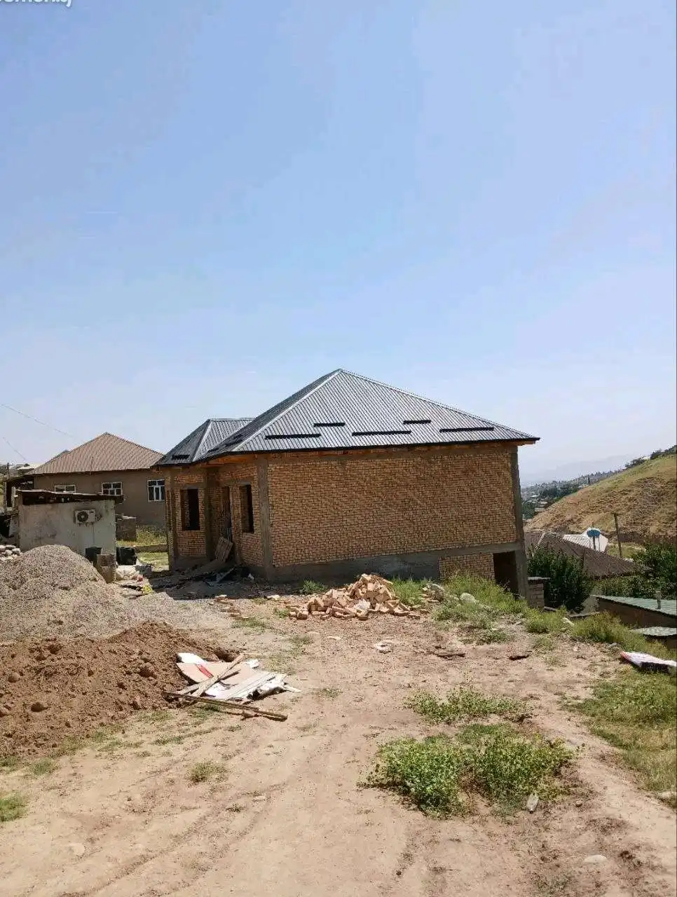 1 этажный, 4-комн. дом, 100 м², 3 соток, Шохмансур