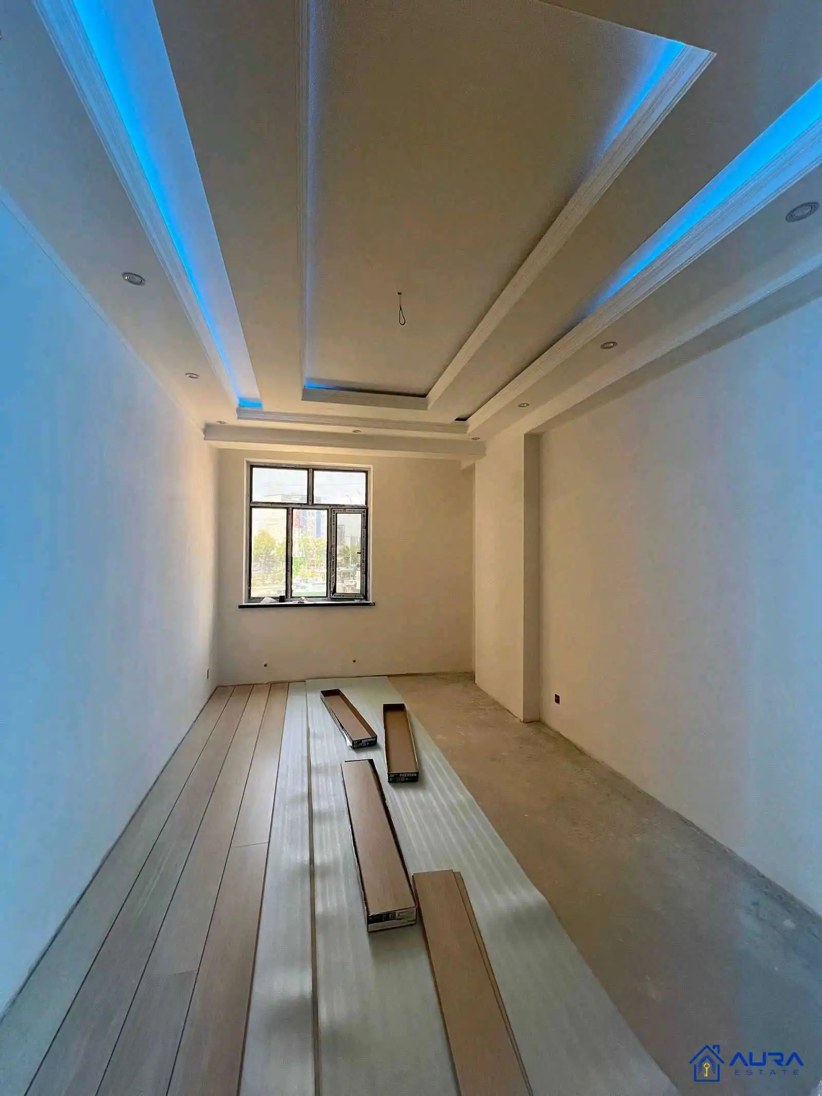 3-к квартира, 3 этаж, 100 м², Фирдавси