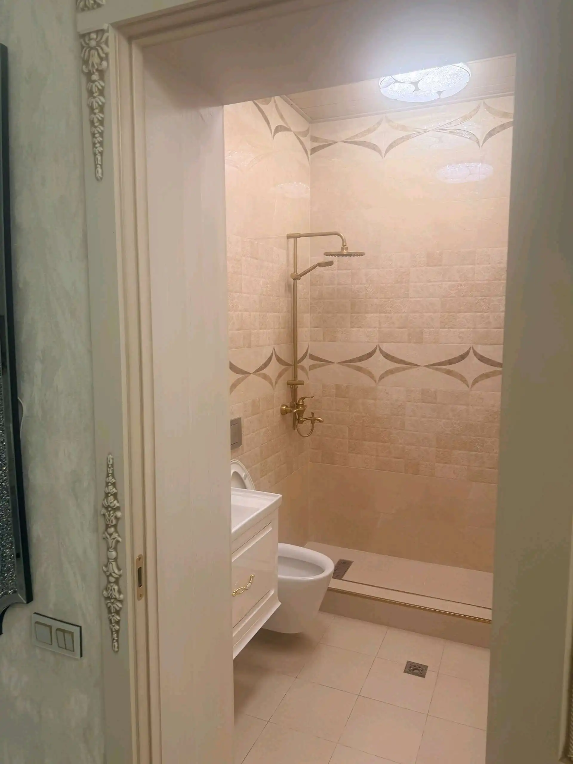 3 этажный, 10-комн. дом, 440 м², 6 соток, фирдавси
