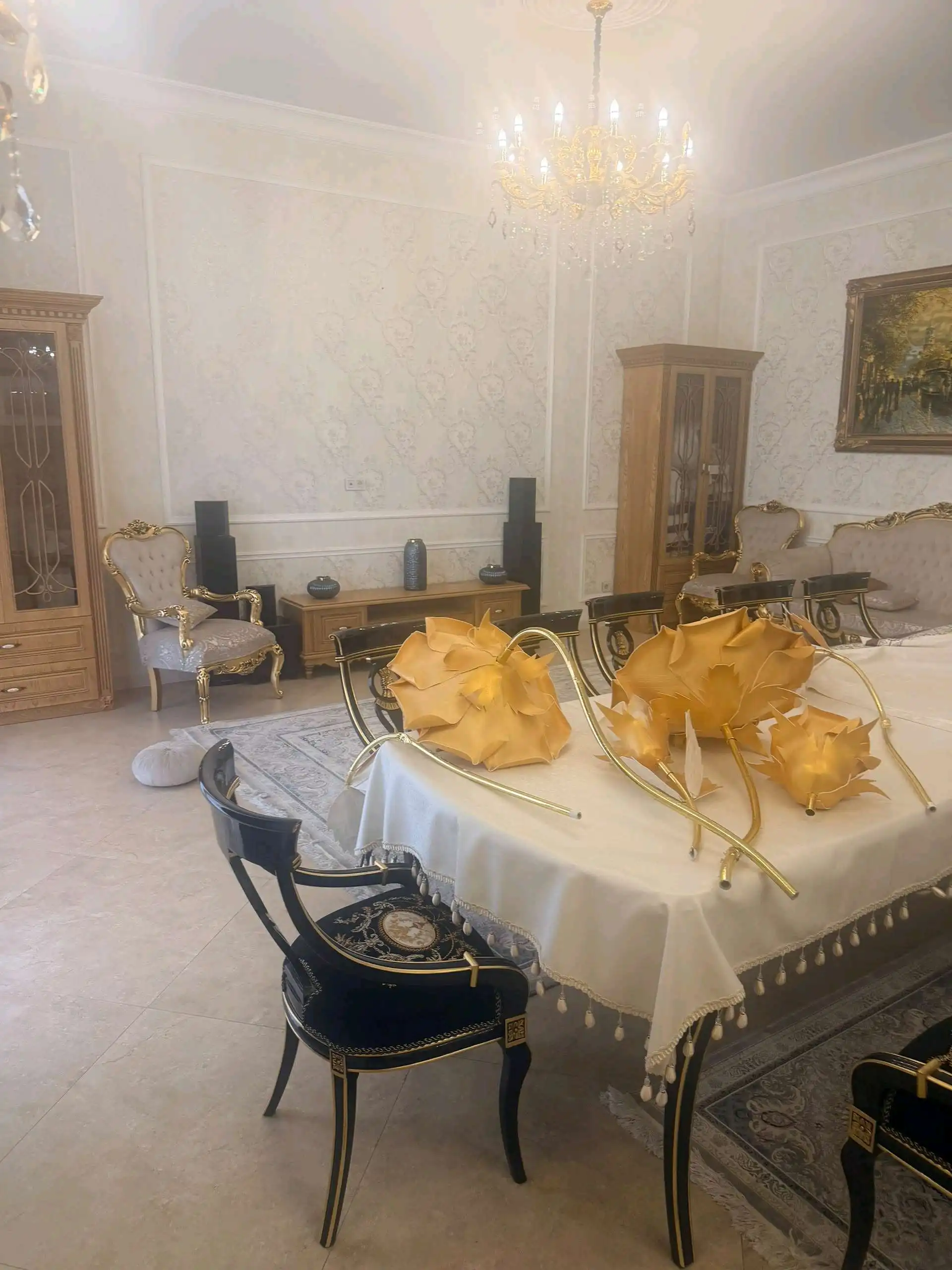3 этажный, 10-комн. дом, 440 м², 6 соток, фирдавси