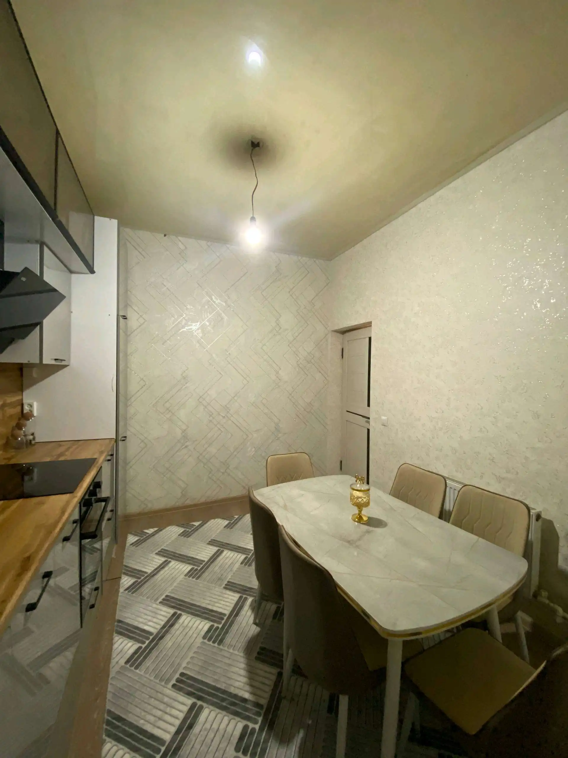 2 этажный, 4-комн. дом, 220 м², 2 соток, Фирдавси