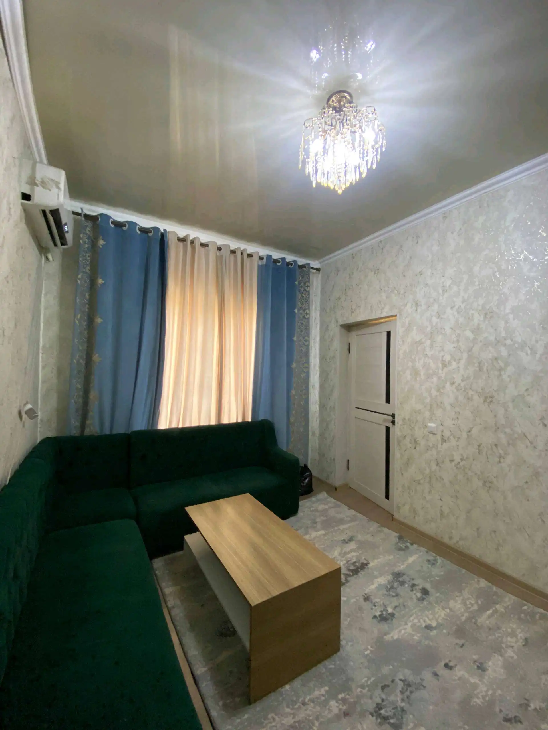 2 этажный, 4-комн. дом, 220 м², 2 соток, Фирдавси