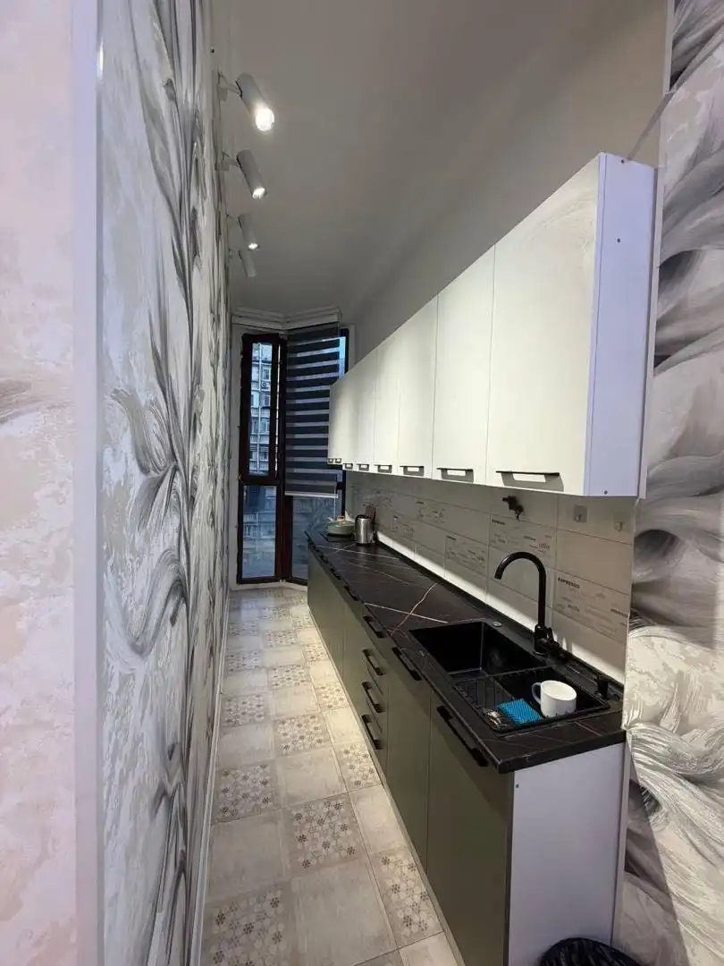 3-к квартира, 5 этаж, 130 м², дос печать пушти ситора