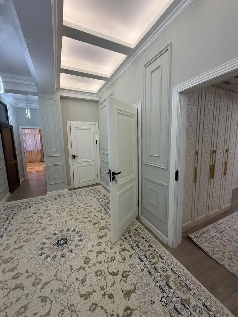 3-к квартира, 5 этаж, 130 м², дос печать пушти ситора