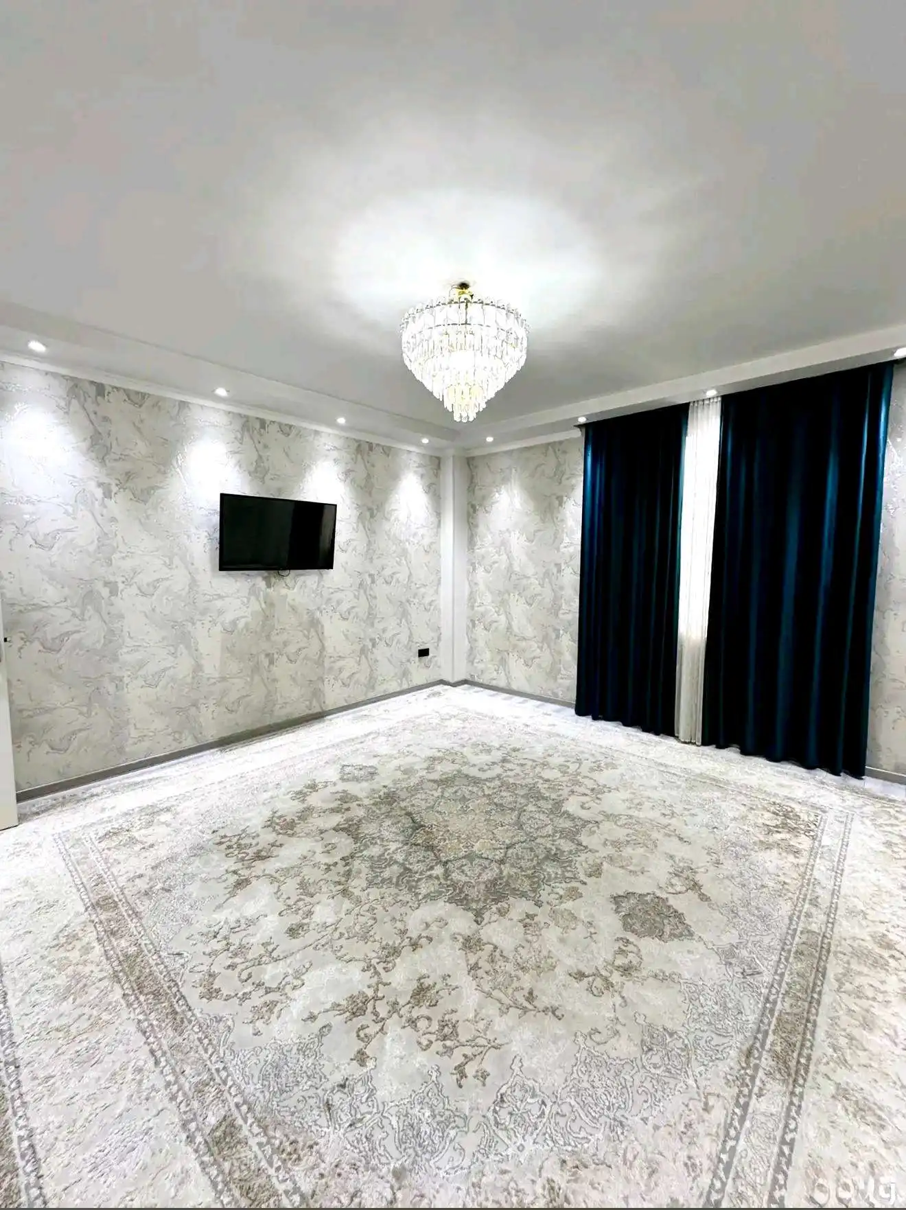 2-к квартира, 11 этаж, 56 м², Фирдавси