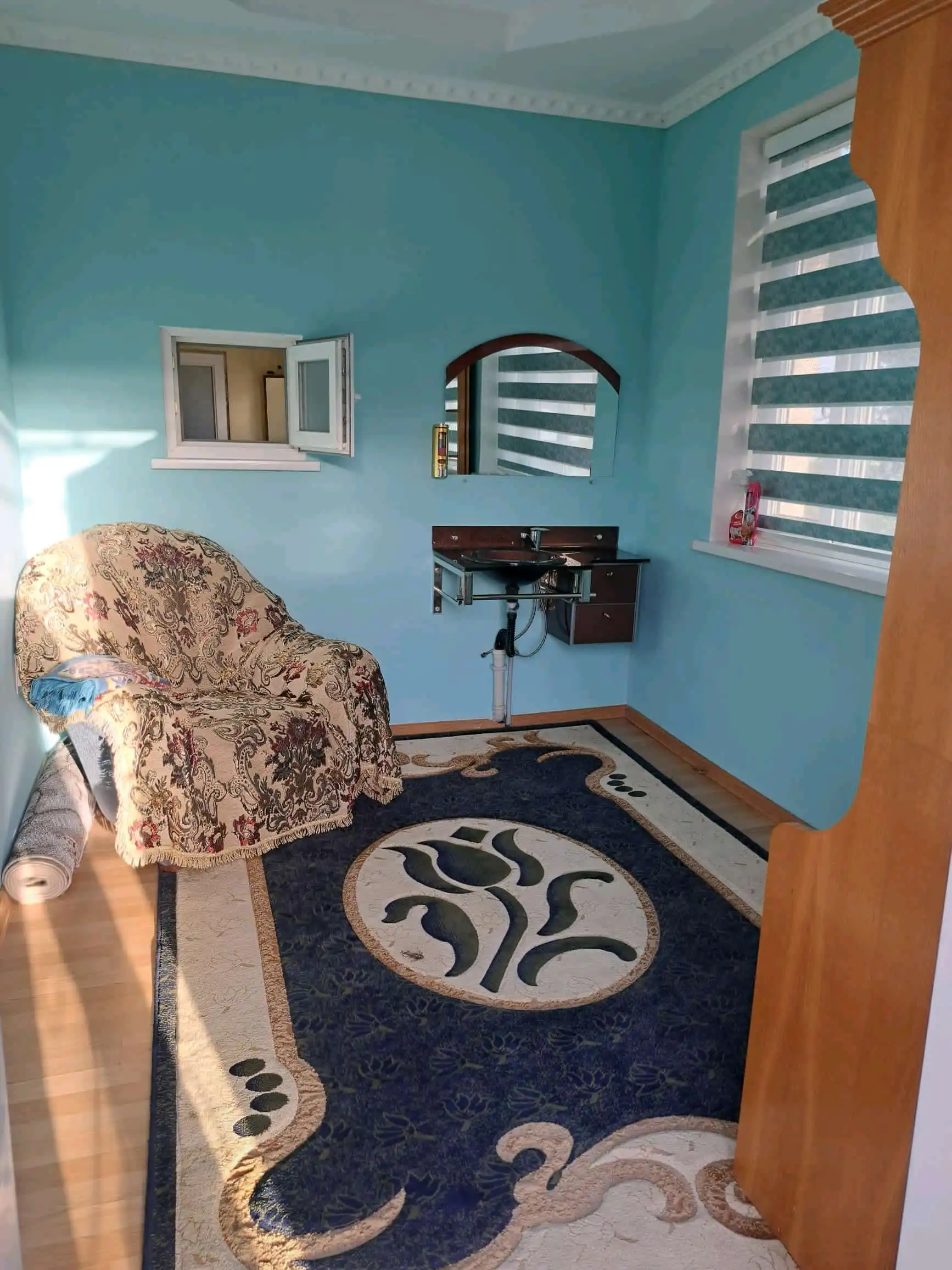 1 этажный, 6-комн. дом, 250 м², 12 соток, Сино