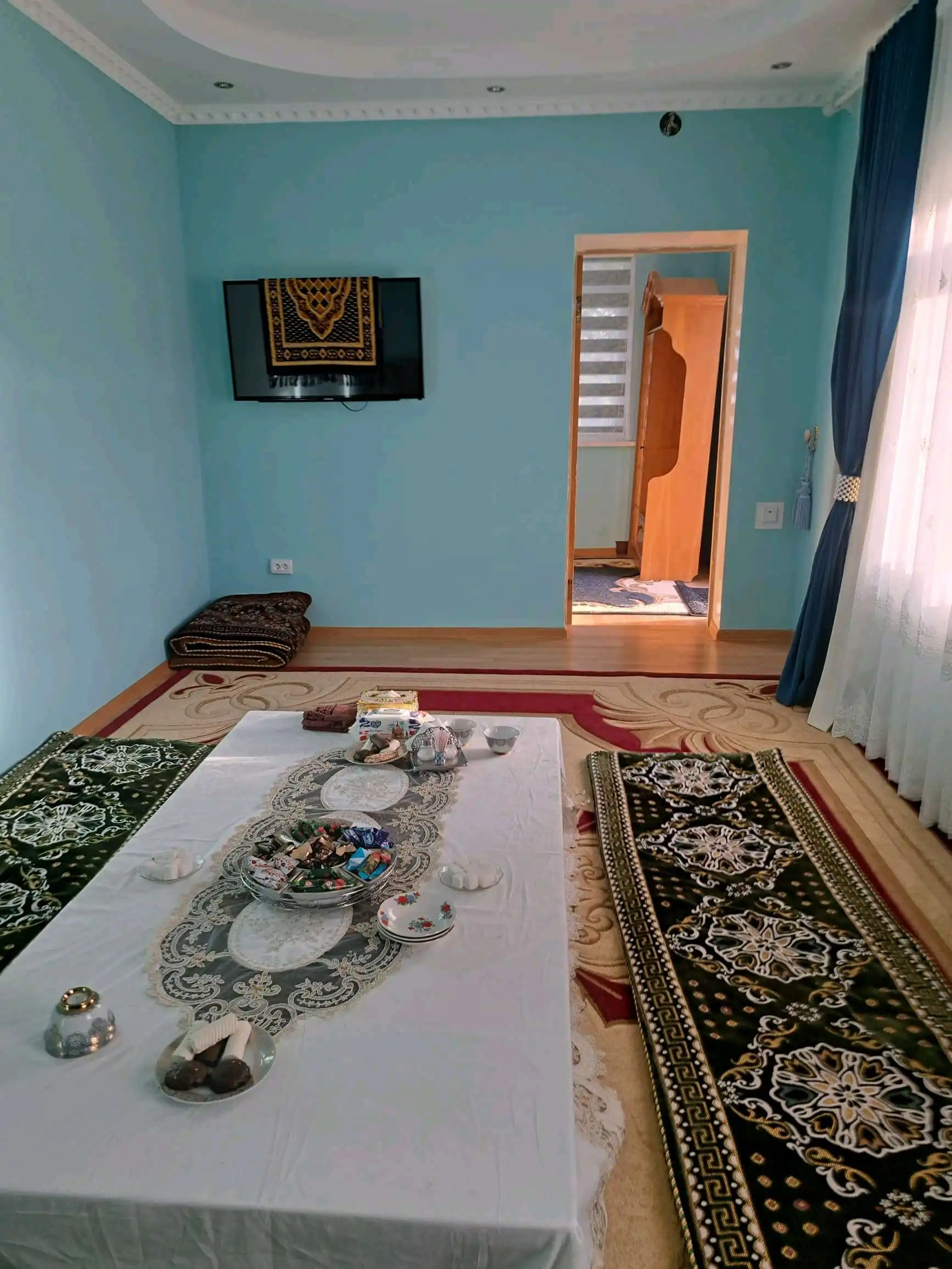 1 этажный, 6-комн. дом, 250 м², 12 соток, Сино