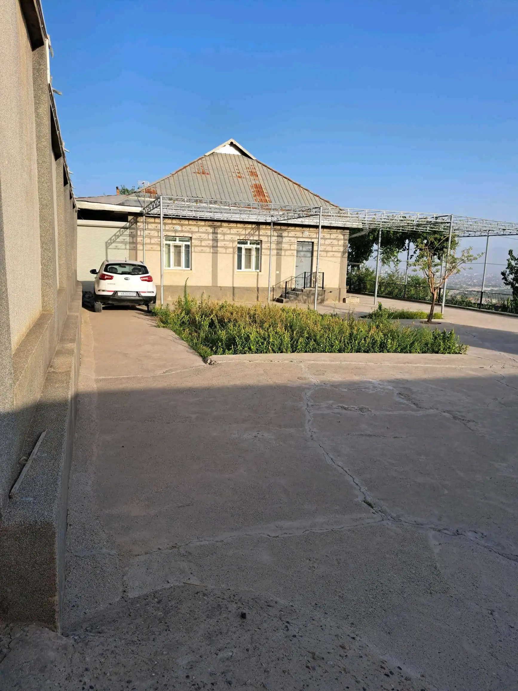 1 этажный, 6-комн. дом, 250 м², 12 соток, Сино