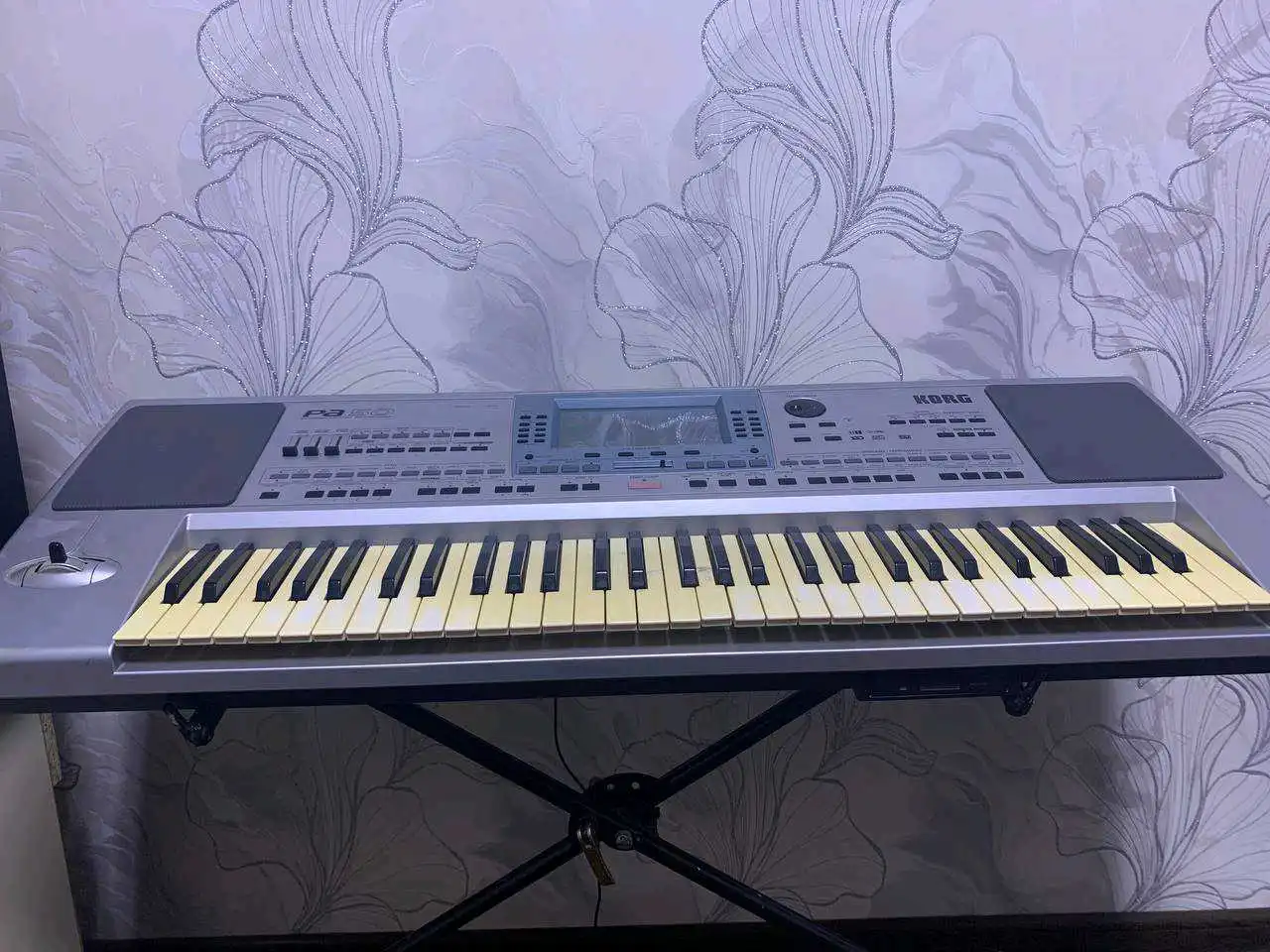 KORG PA 50 