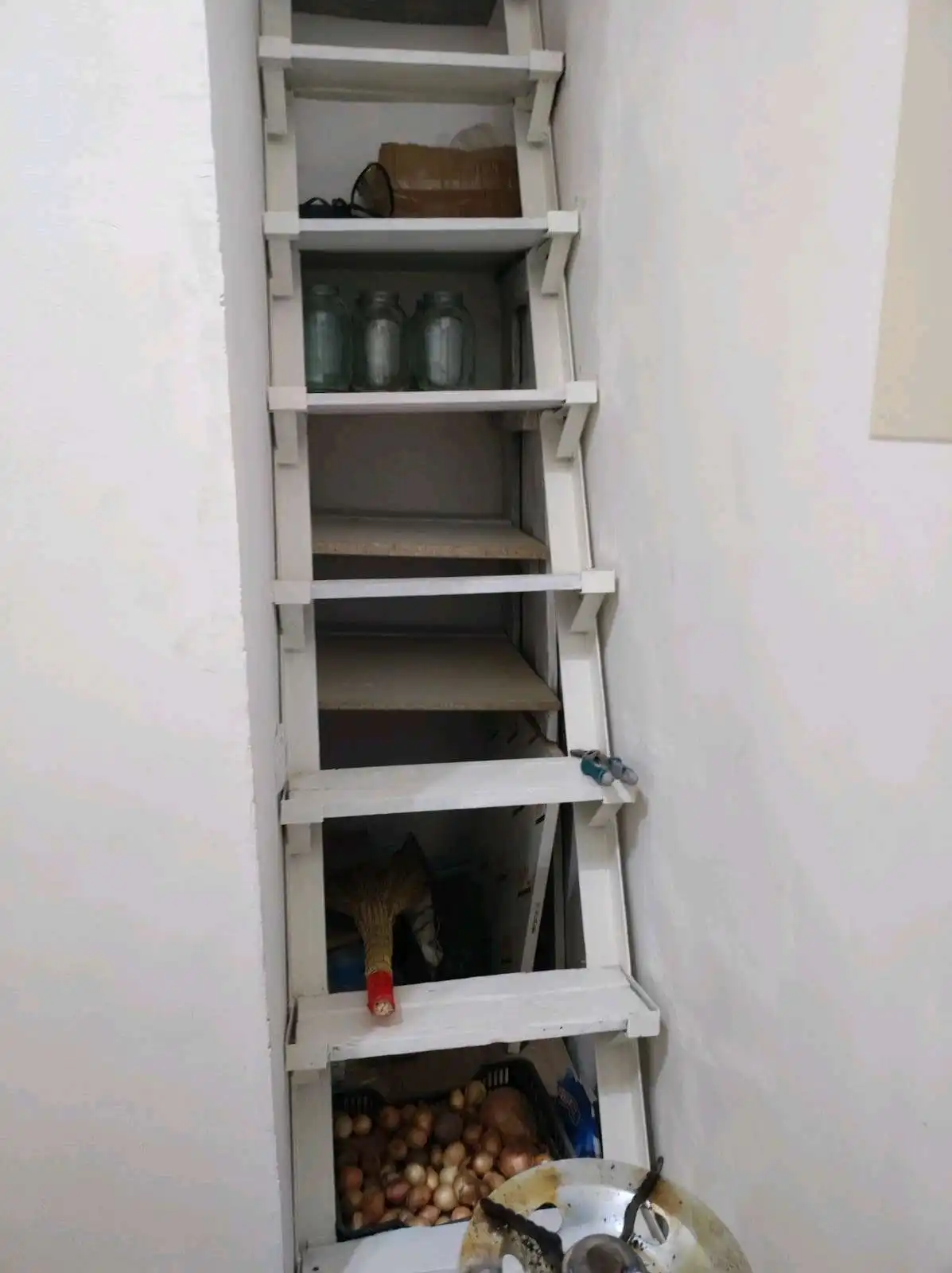 1-к квартира, 1 этаж, 33 м², жилмасти