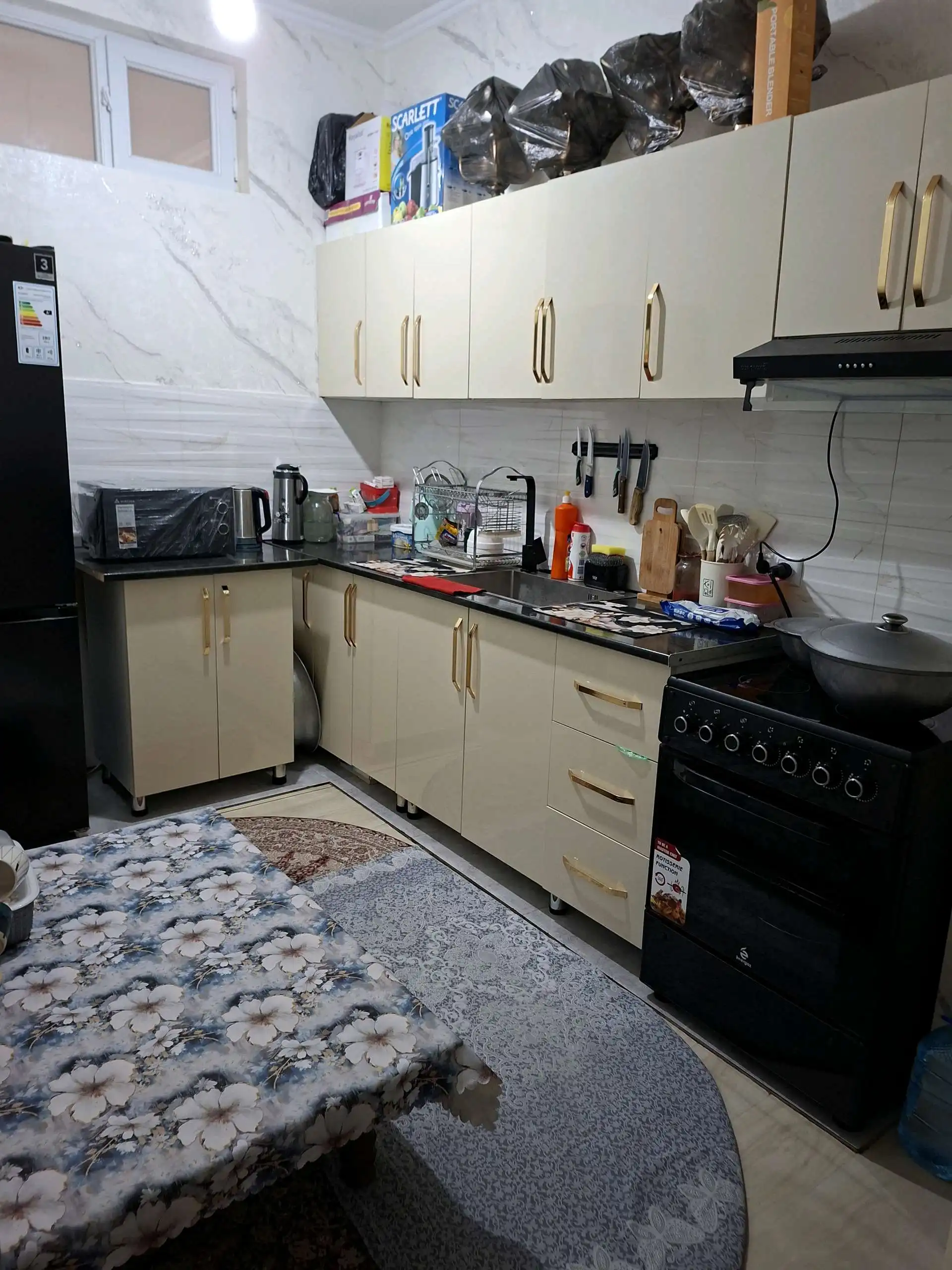 3-к квартира, 18 этаж, 82 м², Фирдавси
