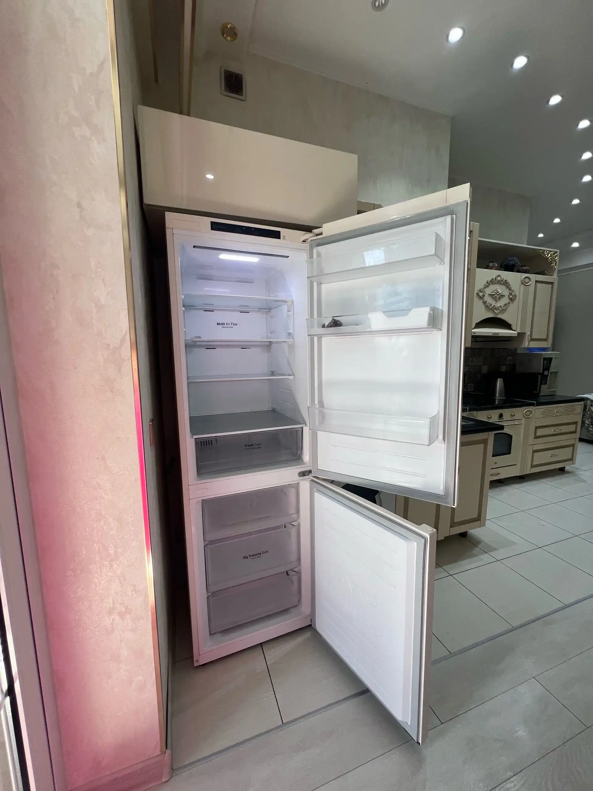 2-к квартира, 16 этаж, 90 м², Славянский университет