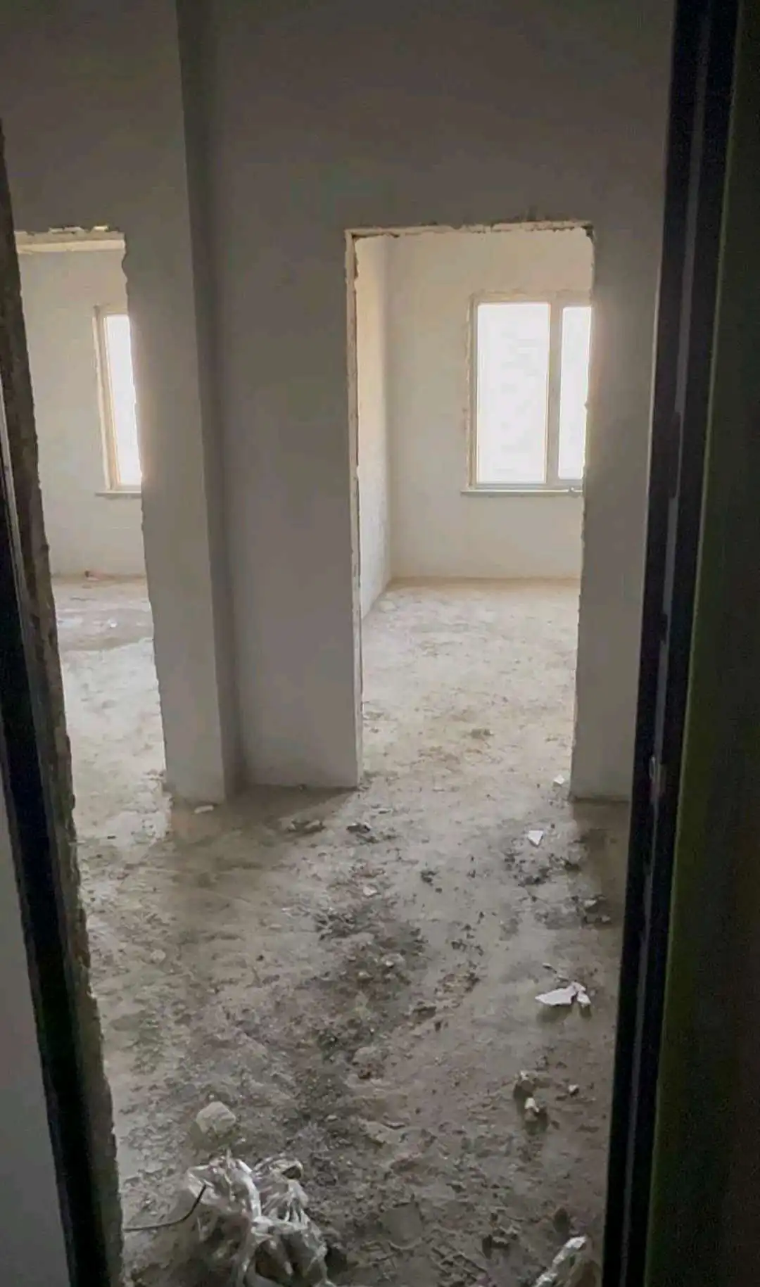 3-к квартира, 4 этаж, 101 м², Шёлкокомбинат (КОХИ РӮДАКӢ)