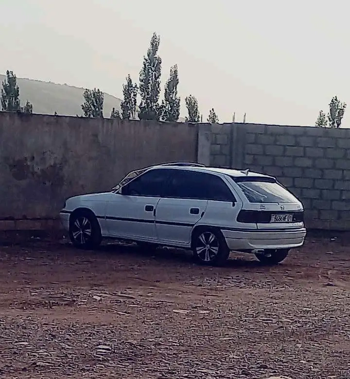 934611992