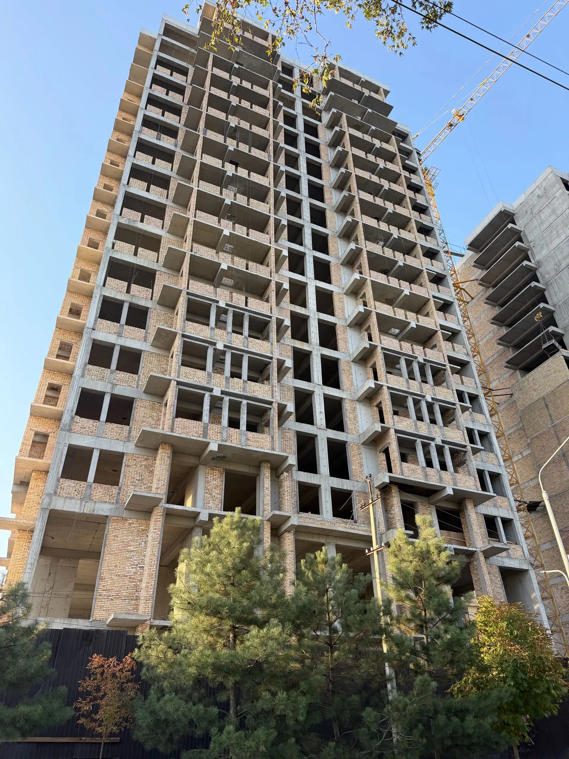 1-к квартира, 12 этаж, 56 м², Шохмансур