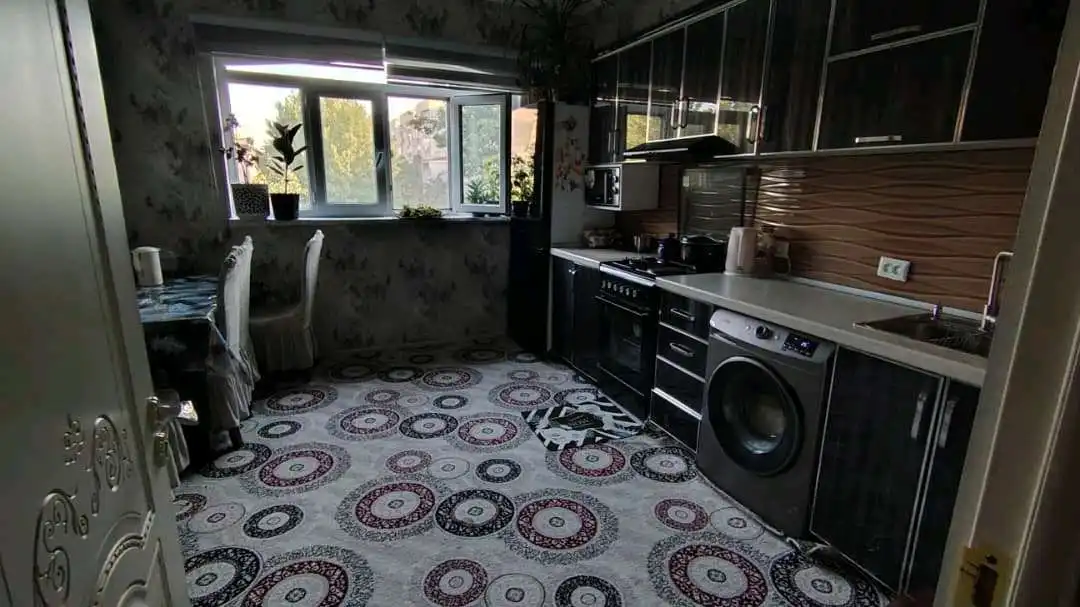 2-к квартира, 4 этаж, 76 м², Сино