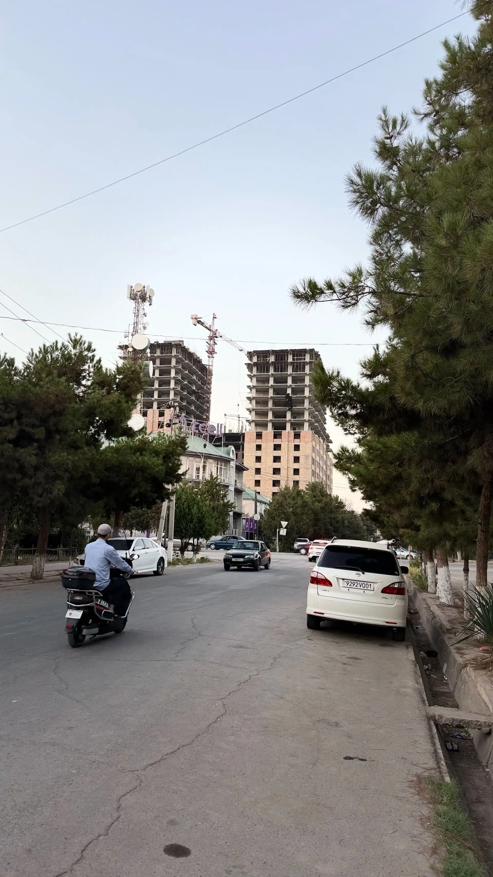 4-к квартира, 1 этаж, 102 м², шахри бохтар