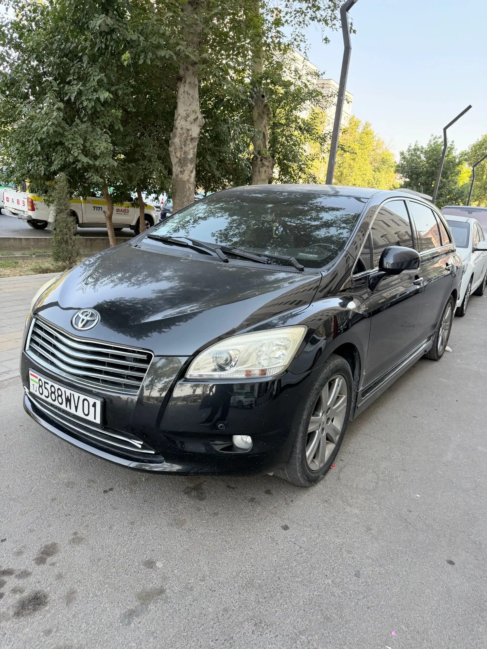 Toyota Mark x 2010