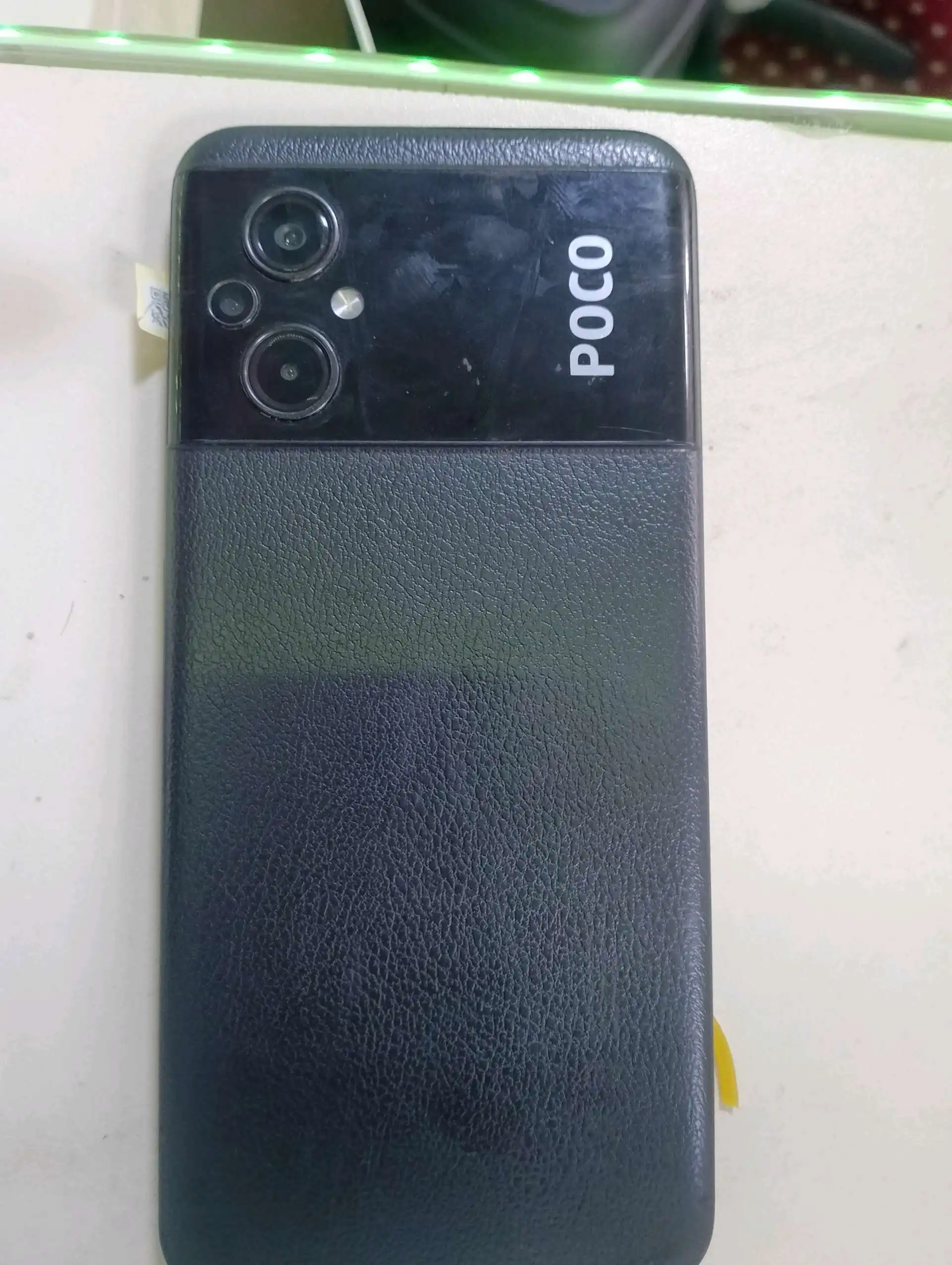 Poco M5