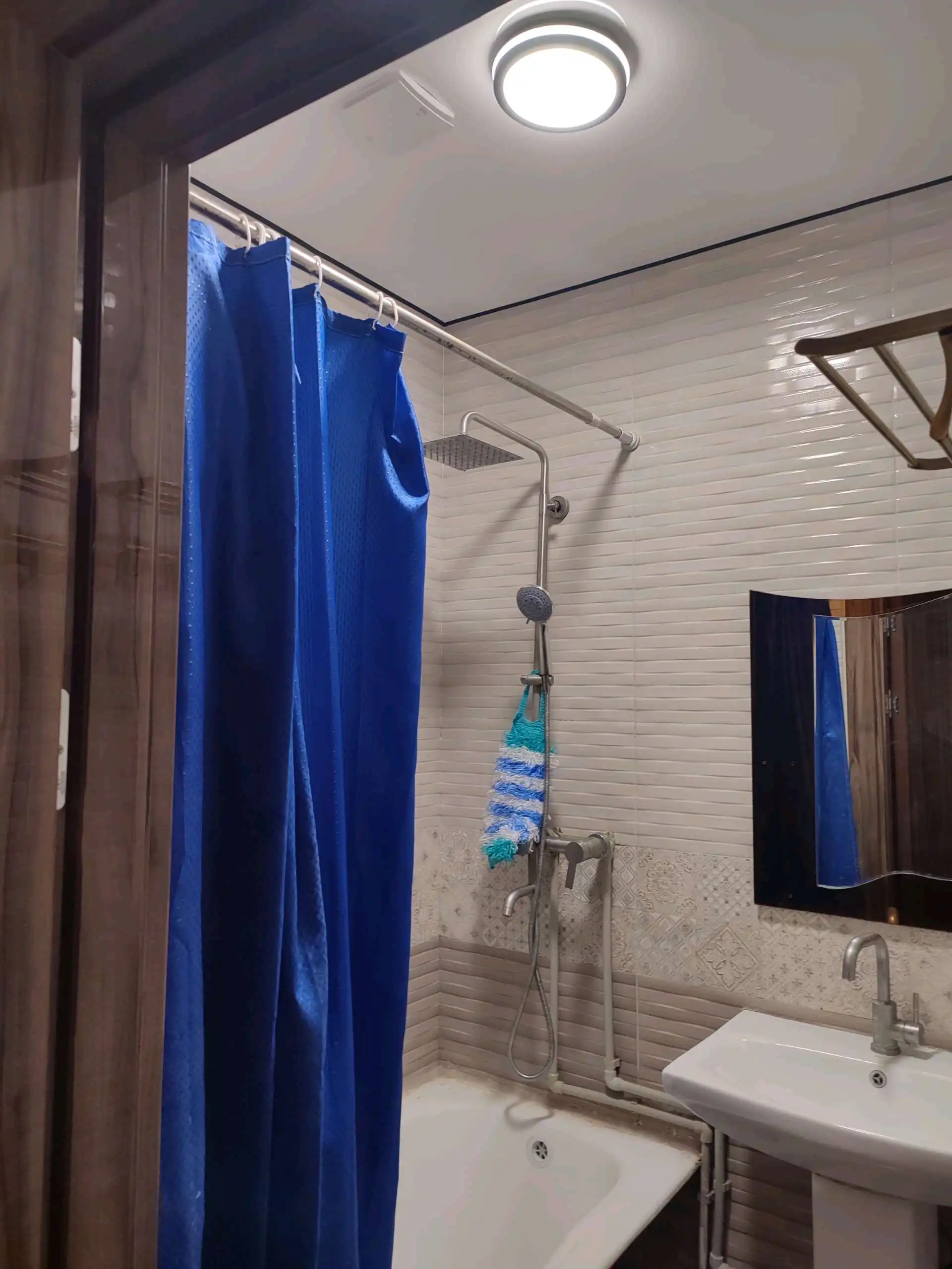 3-к квартира, 5 этаж, 90 м², 61мкр Фирдавси Пеши мантухона