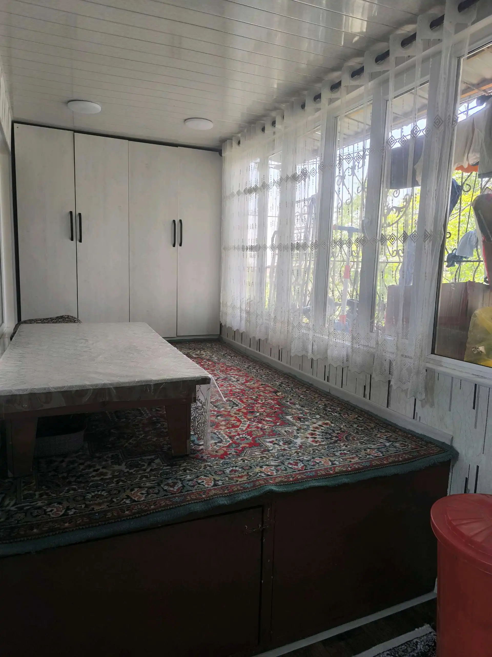 3-к квартира, 5 этаж, 54 м², Сино