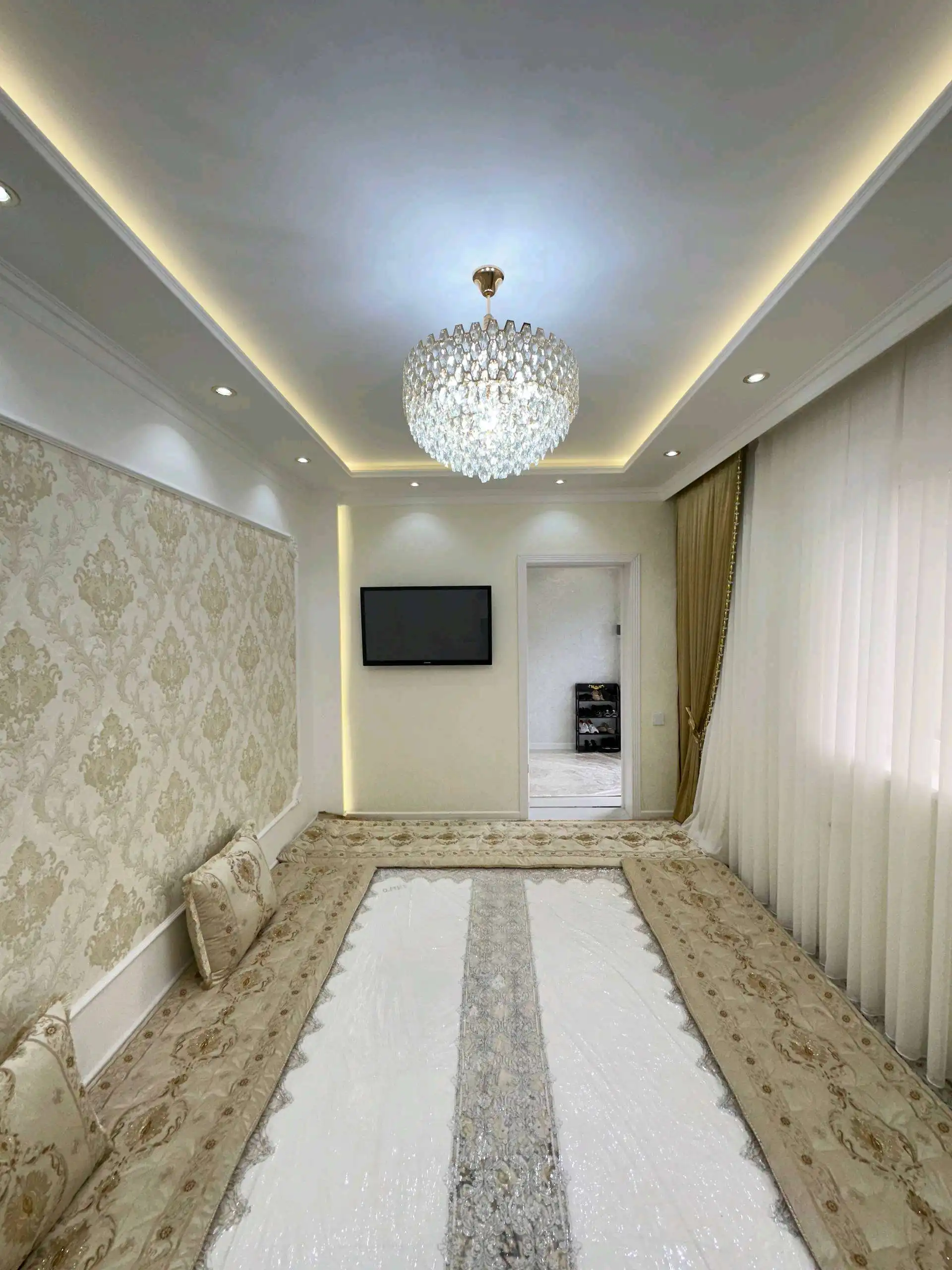 2 этажный, 5-комн. дом, 170 м², 2 соток, Сино