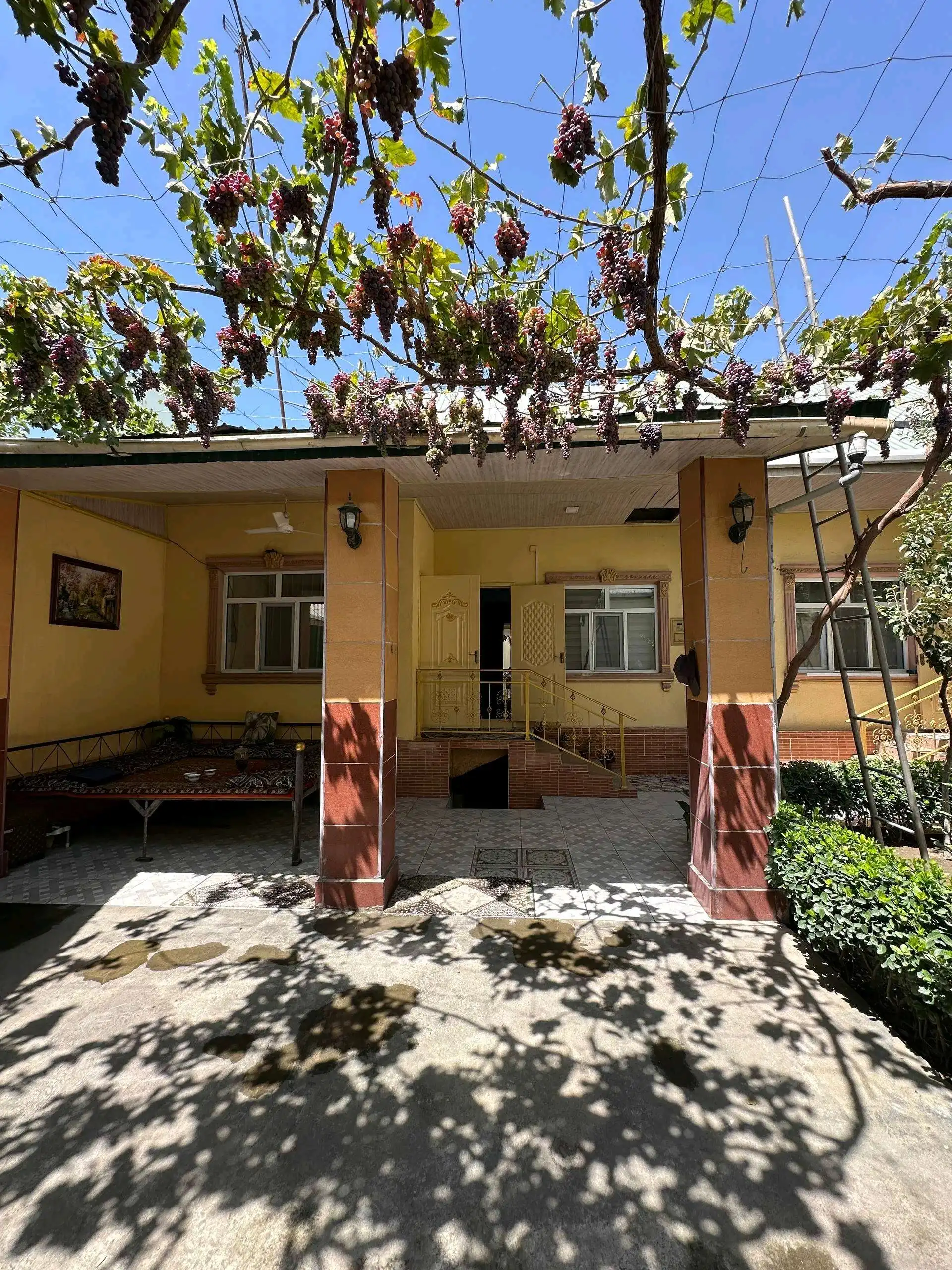 1 этажный, 3-комн. дом, 70 м², 3 соток, Фирдавси