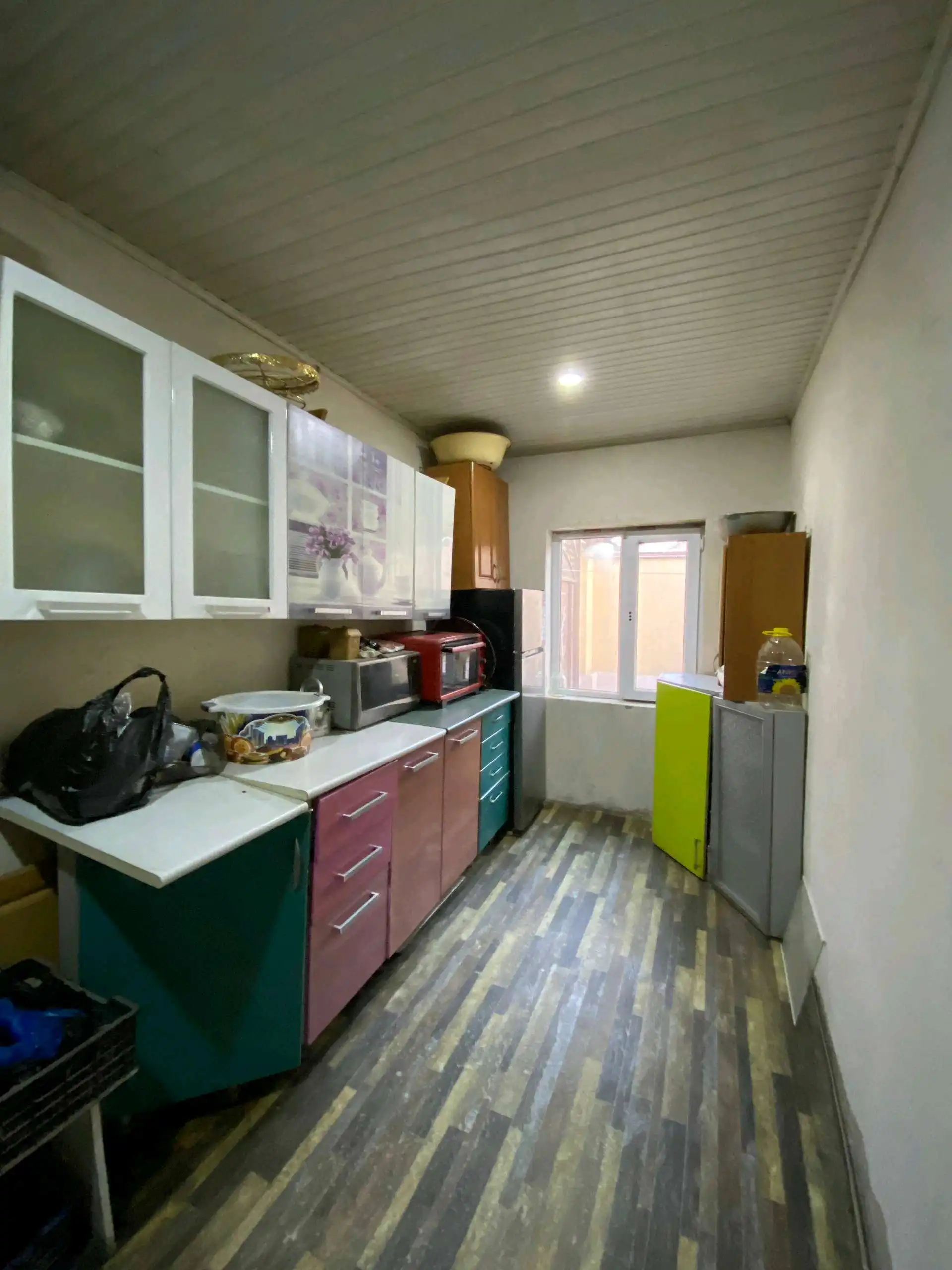 1 этажный, 4-комн. дом, 176 м², 2 соток, Фирдавси