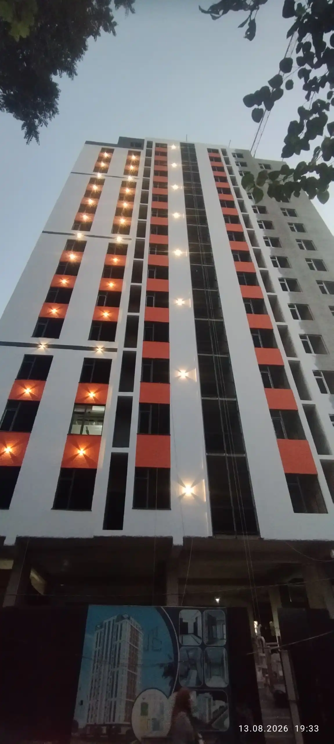2-к квартира, 13 этаж, 55 м², Вахдат