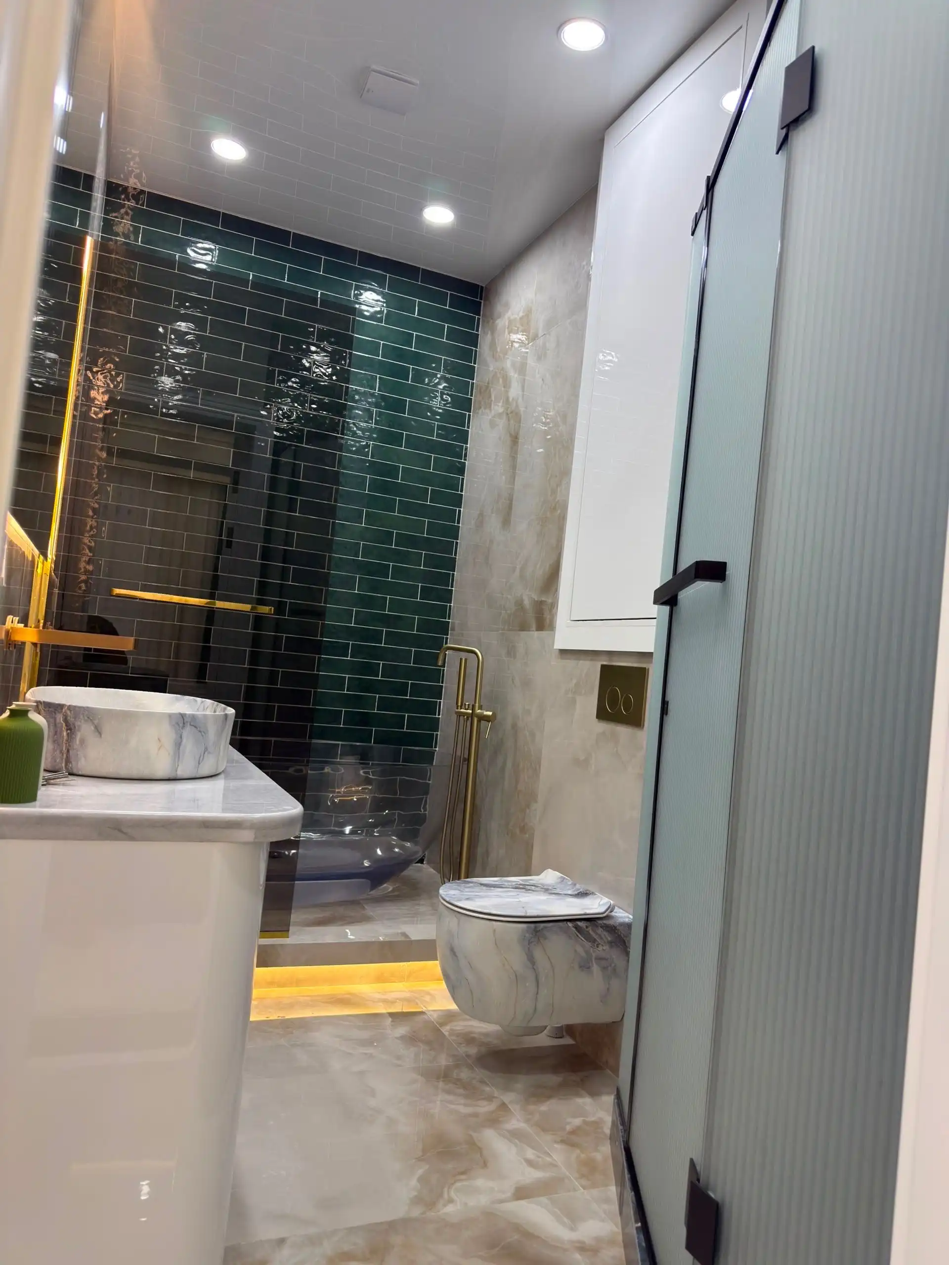 4-к квартира, 15 этаж, 210 м², 91мкр