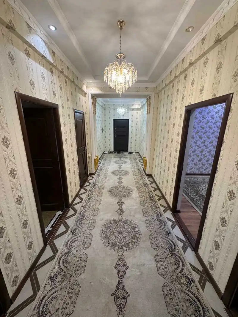 3-к квартира, 10 этаж, 122 м², новый ремонт