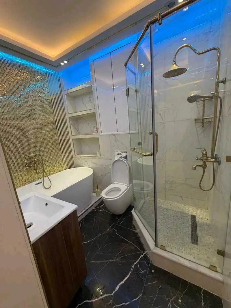 3-к квартира, 2 этаж, 108 м², 103 мкр