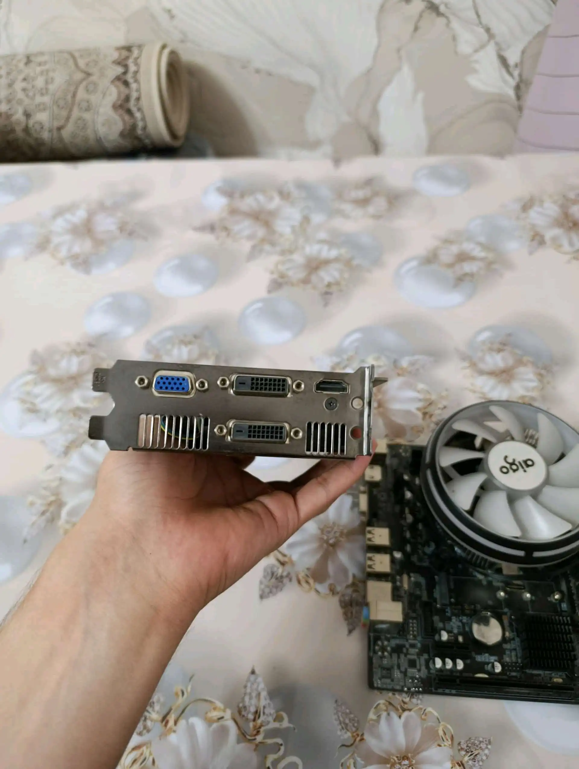 Видеокарта Gtx 750ti 2gb