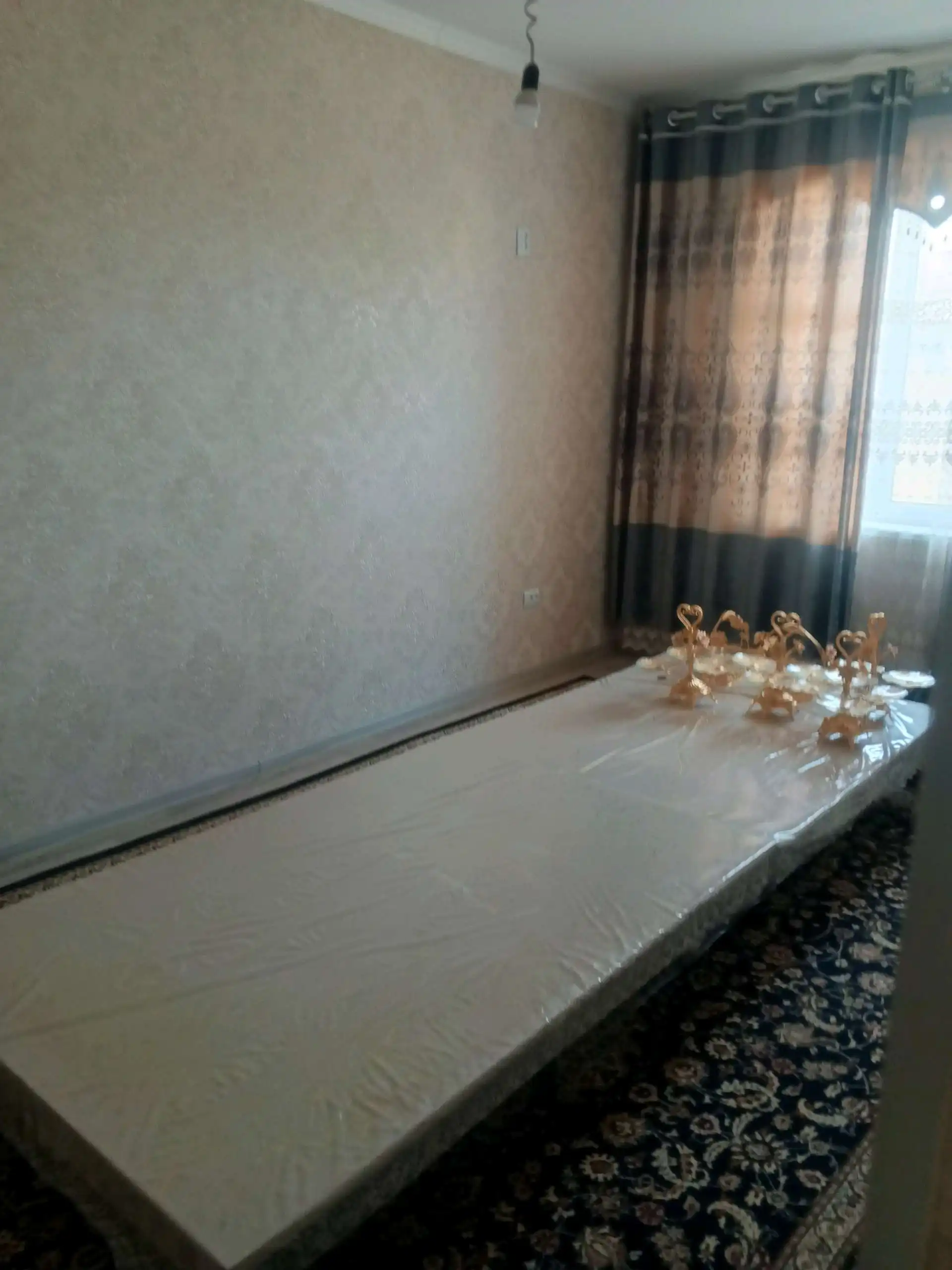1 этажный, 5-комн. дом, 150 м², 4 соток, кушониён , савхози Файзали 2ум ( бози Худойдод)