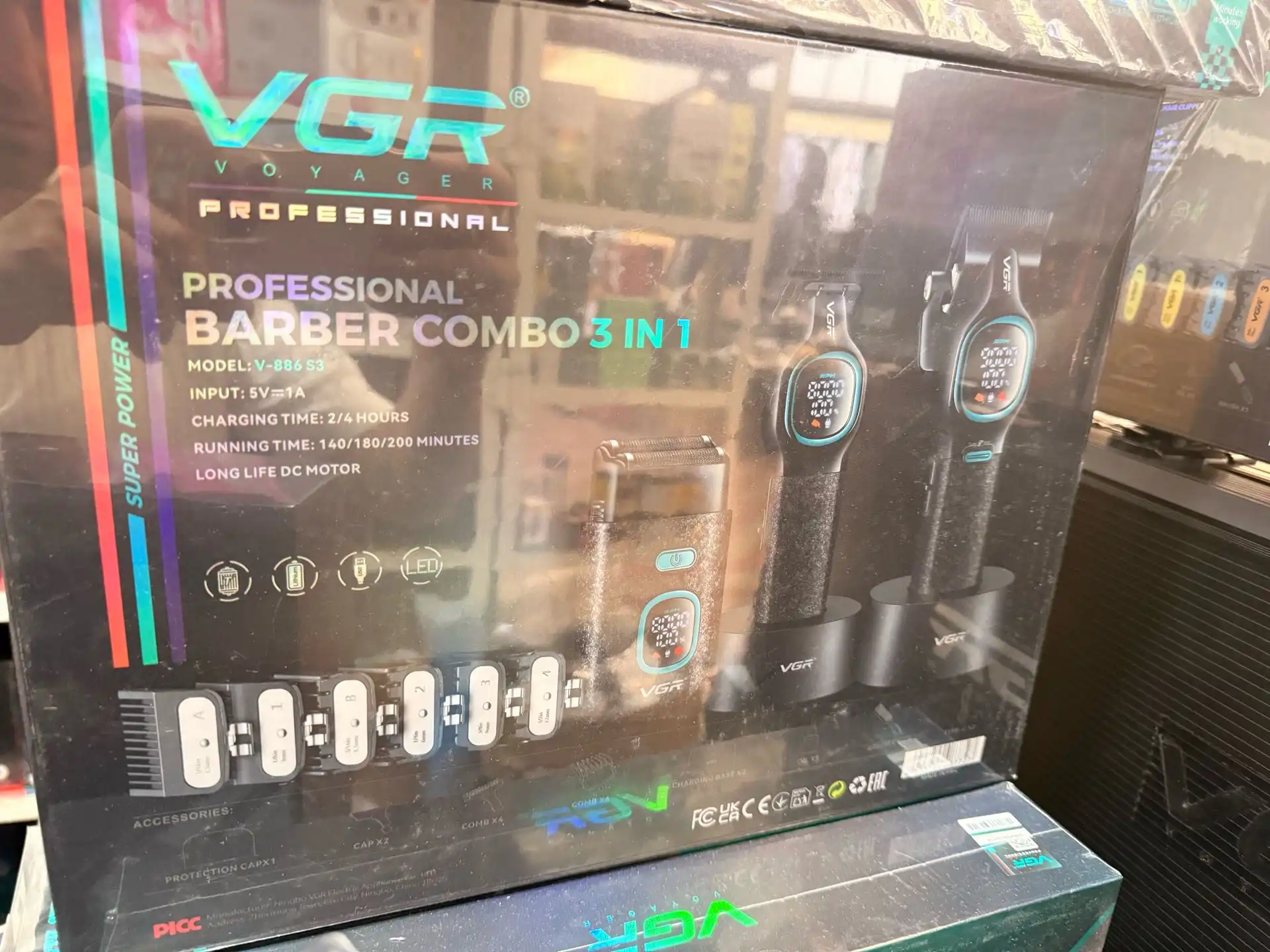 Маҷмӯаи касбии ороиши VGR V-886 S3 