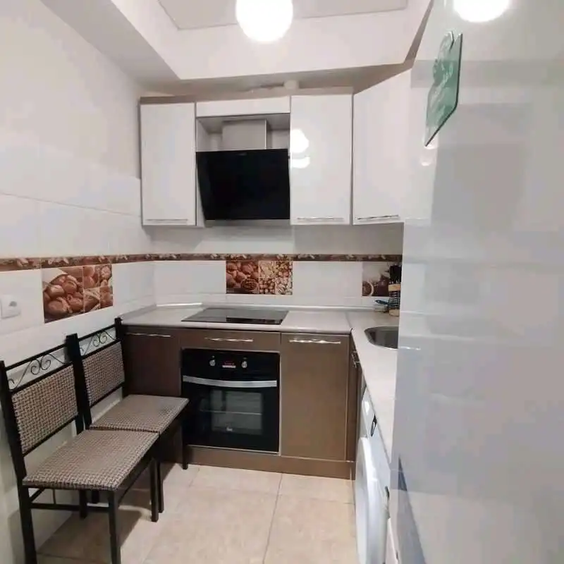 3-к квартира, 2 этаж, 80 м², И. Сомонӣ, бари Ботанический сад