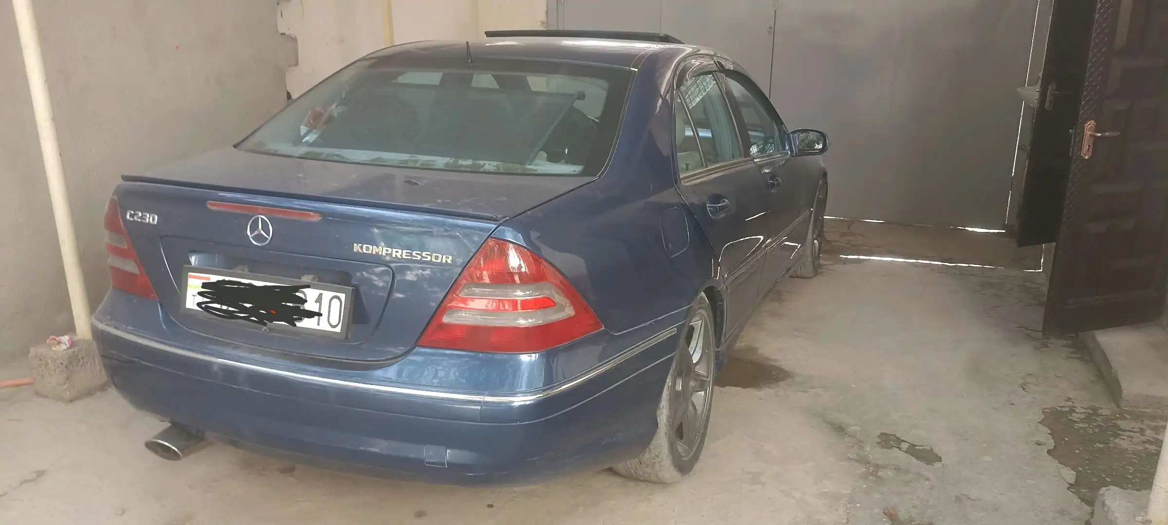 Mercedes-benz C class 2005