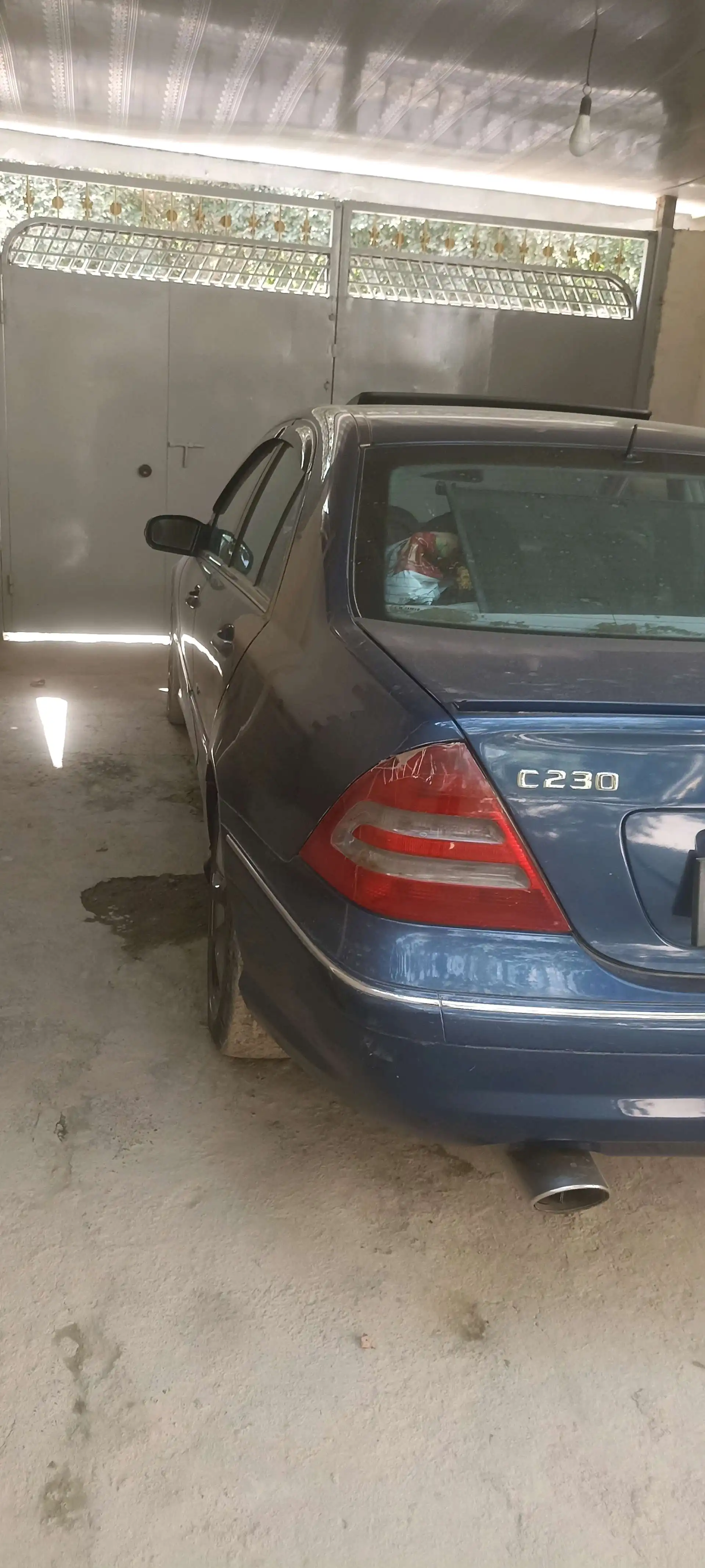 Mercedes-benz C class 2005