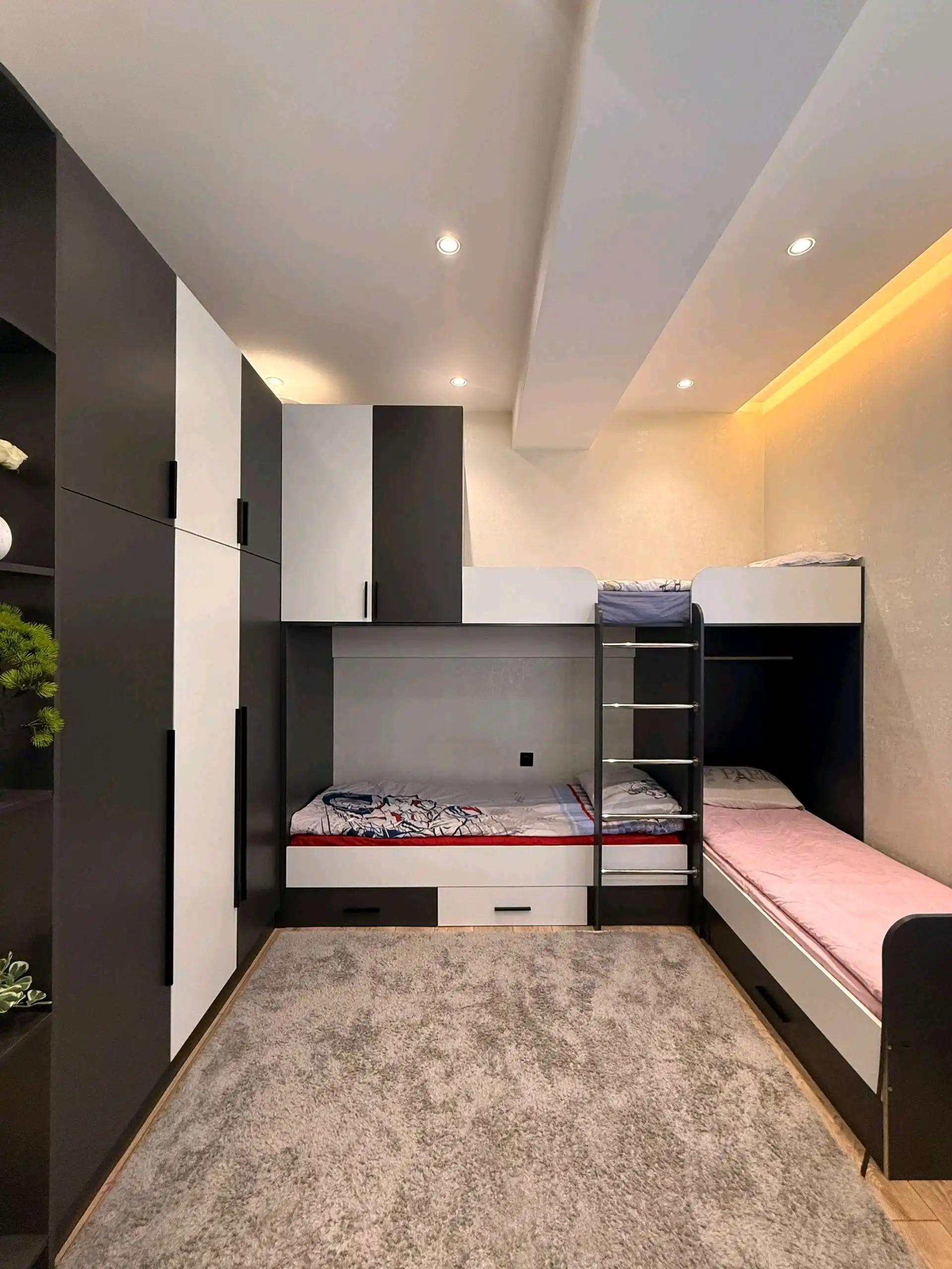 3-к квартира, 9 этаж, 101 м², Шохмансур