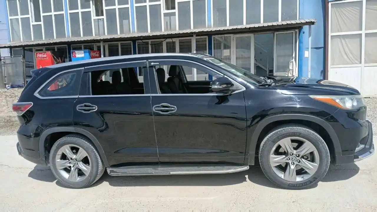 Toyota Highlander 2017