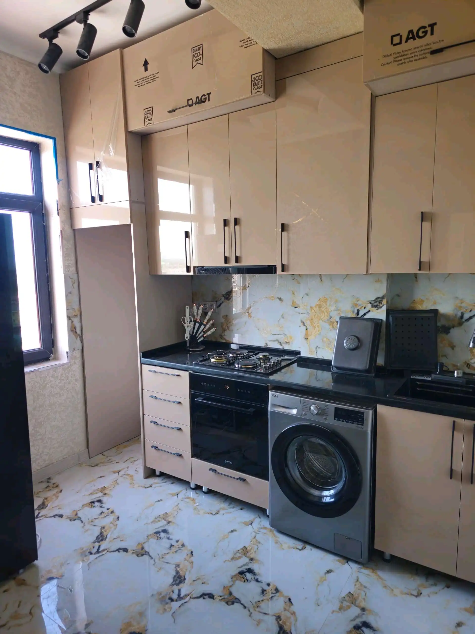 2-к квартира, 10 этаж, 68 м², тец