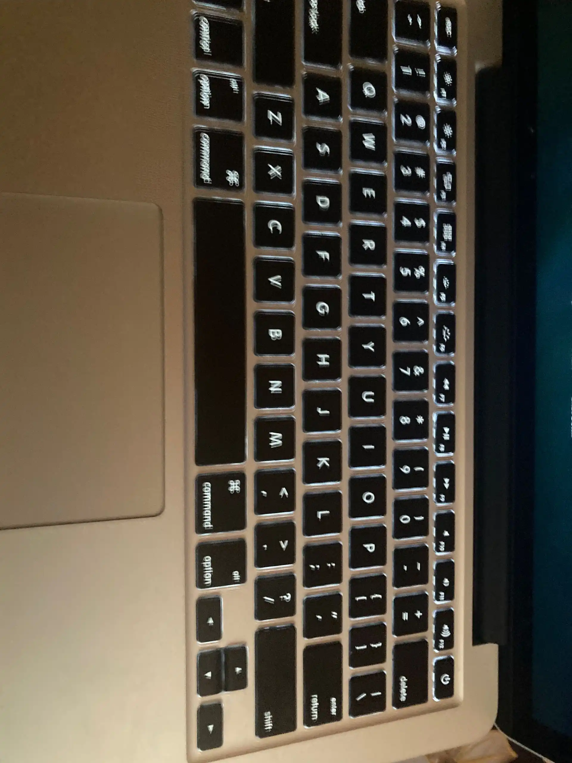Macbooc 