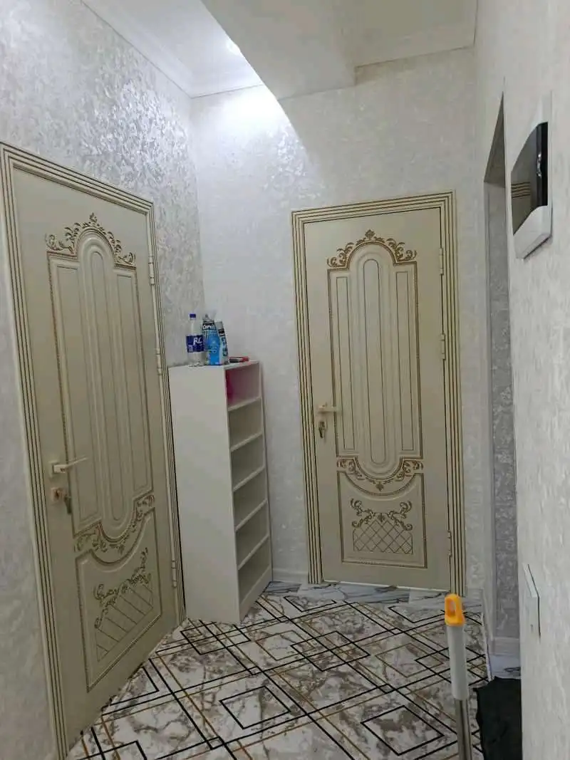 3-к квартира, 4 этаж, 75 м², Шоҳмансур, Айнӣ 64/2