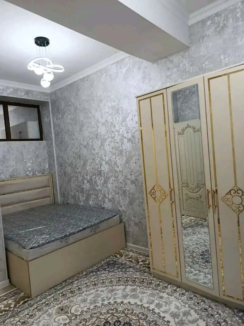 3-к квартира, 4 этаж, 75 м², Шоҳмансур, Айнӣ 64/2