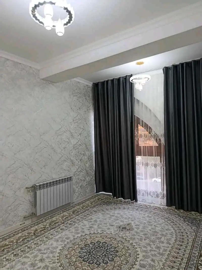 3-к квартира, 4 этаж, 75 м², Шоҳмансур, Айнӣ 64/2