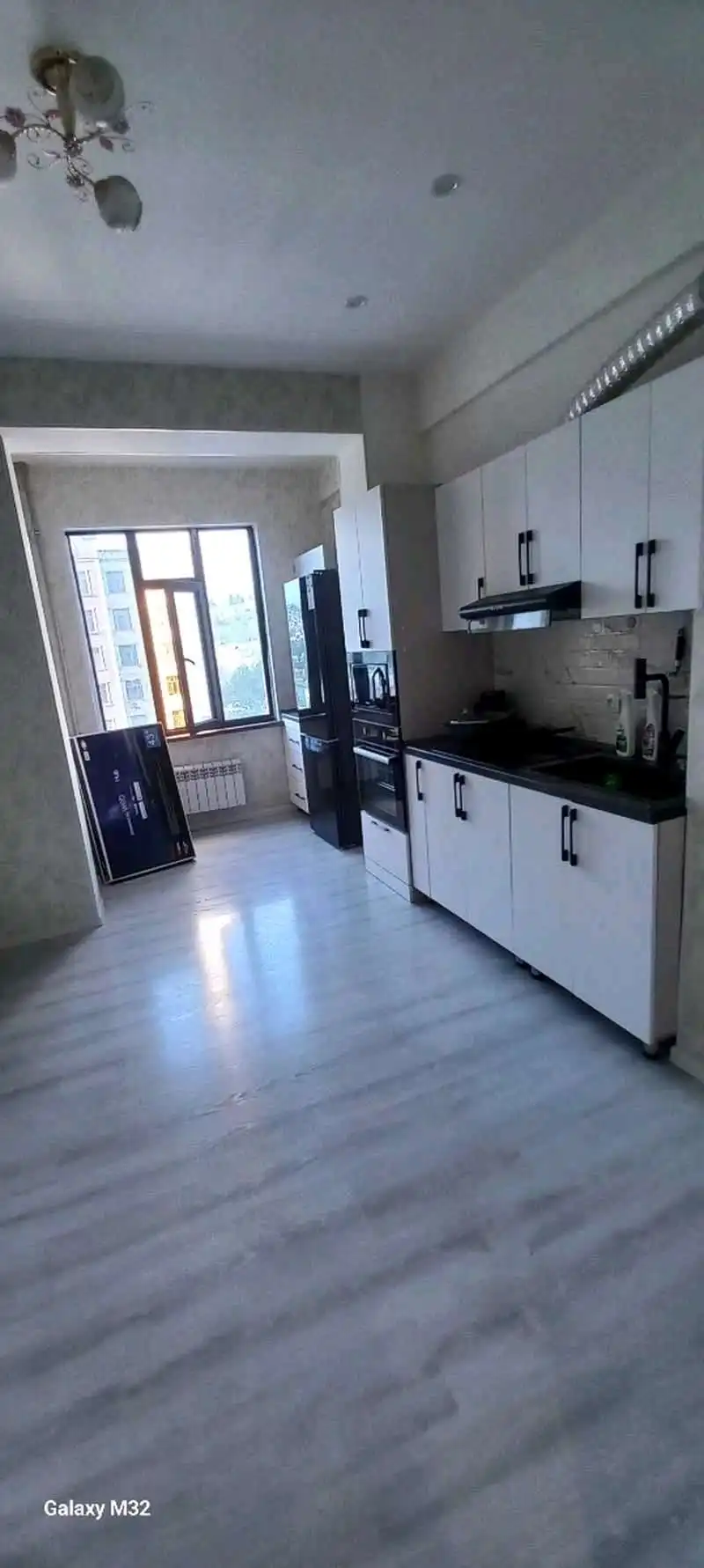 2-к квартира, 8 этаж, 75 м², Шоҳмансур, Айнӣ, пеши Чордома