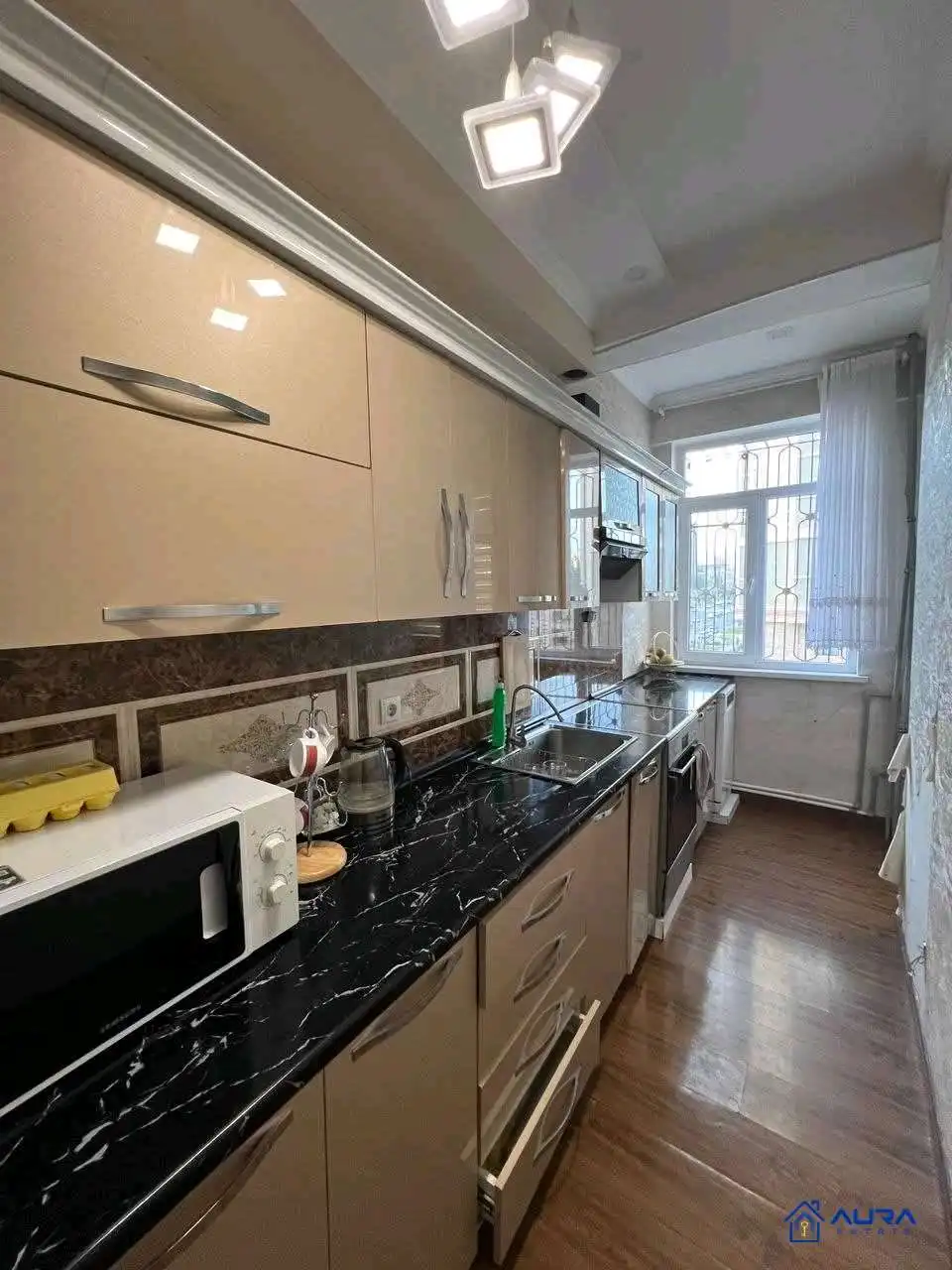 2-к квартира, 5 этаж, 64 м², Сино