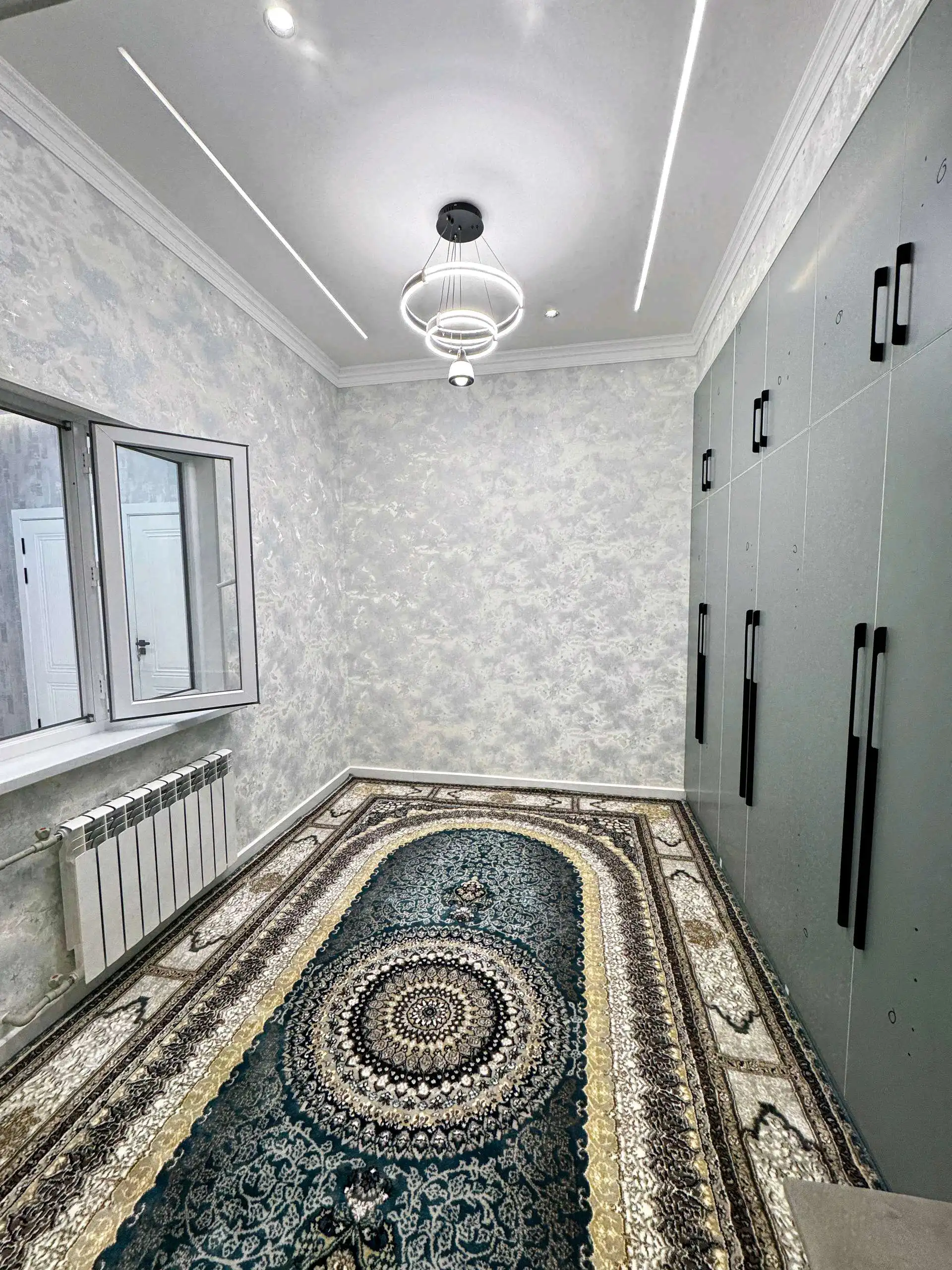 3-к квартира, 9 этаж, 80 м², Автоцентр 298 мкр