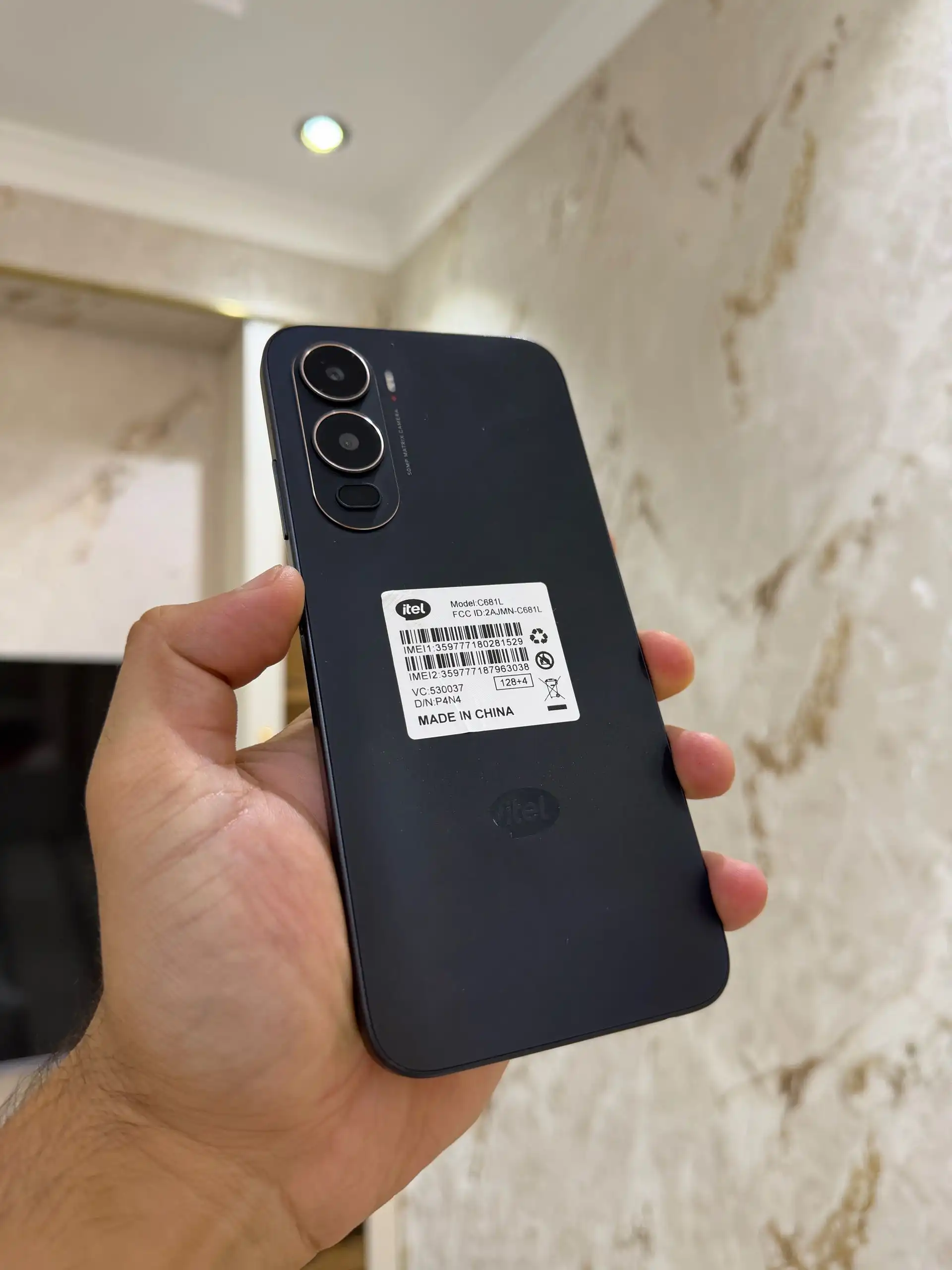 iTel city 200 4+4/128GB 