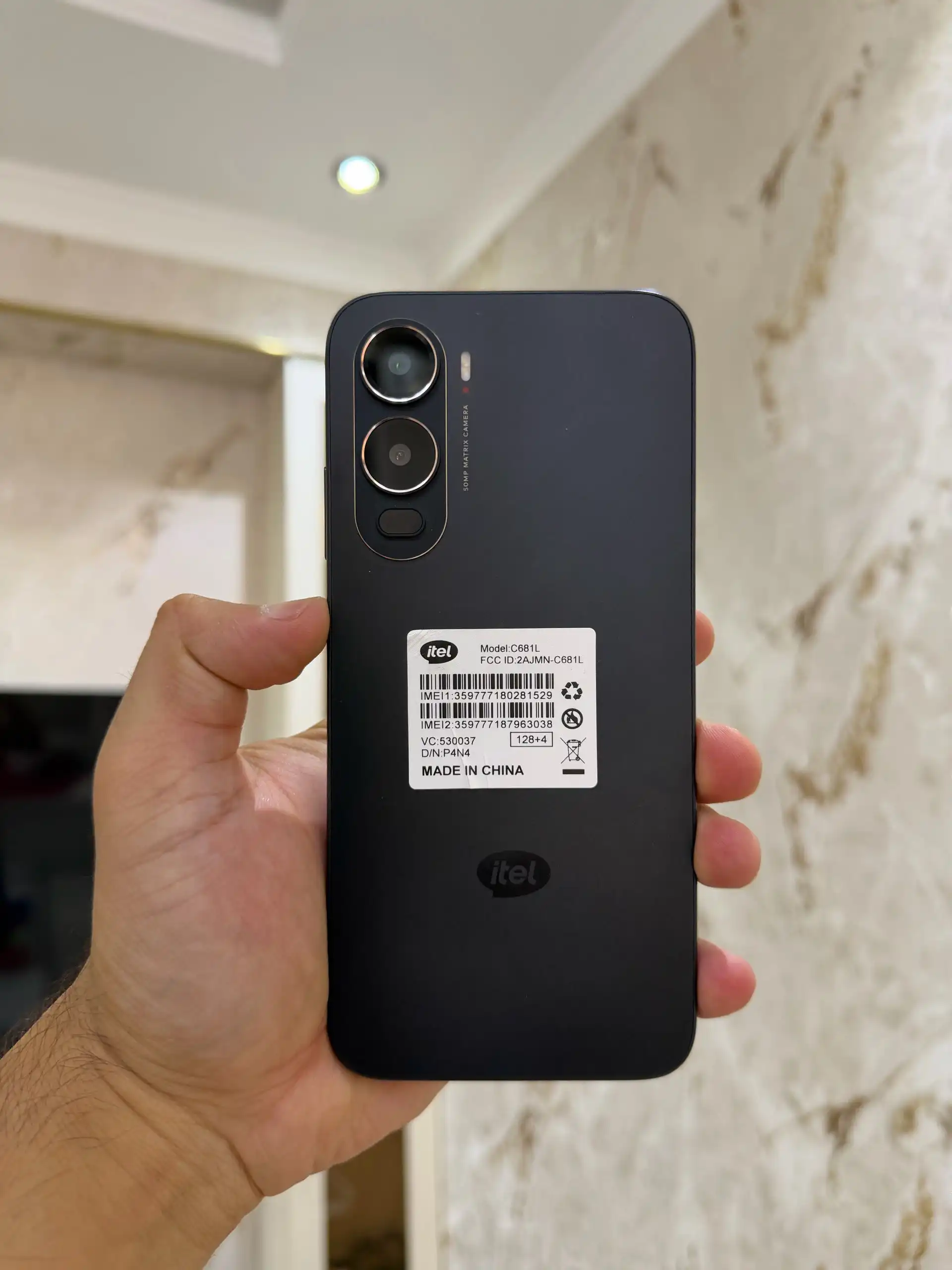 iTel city 200 4+4/128GB 